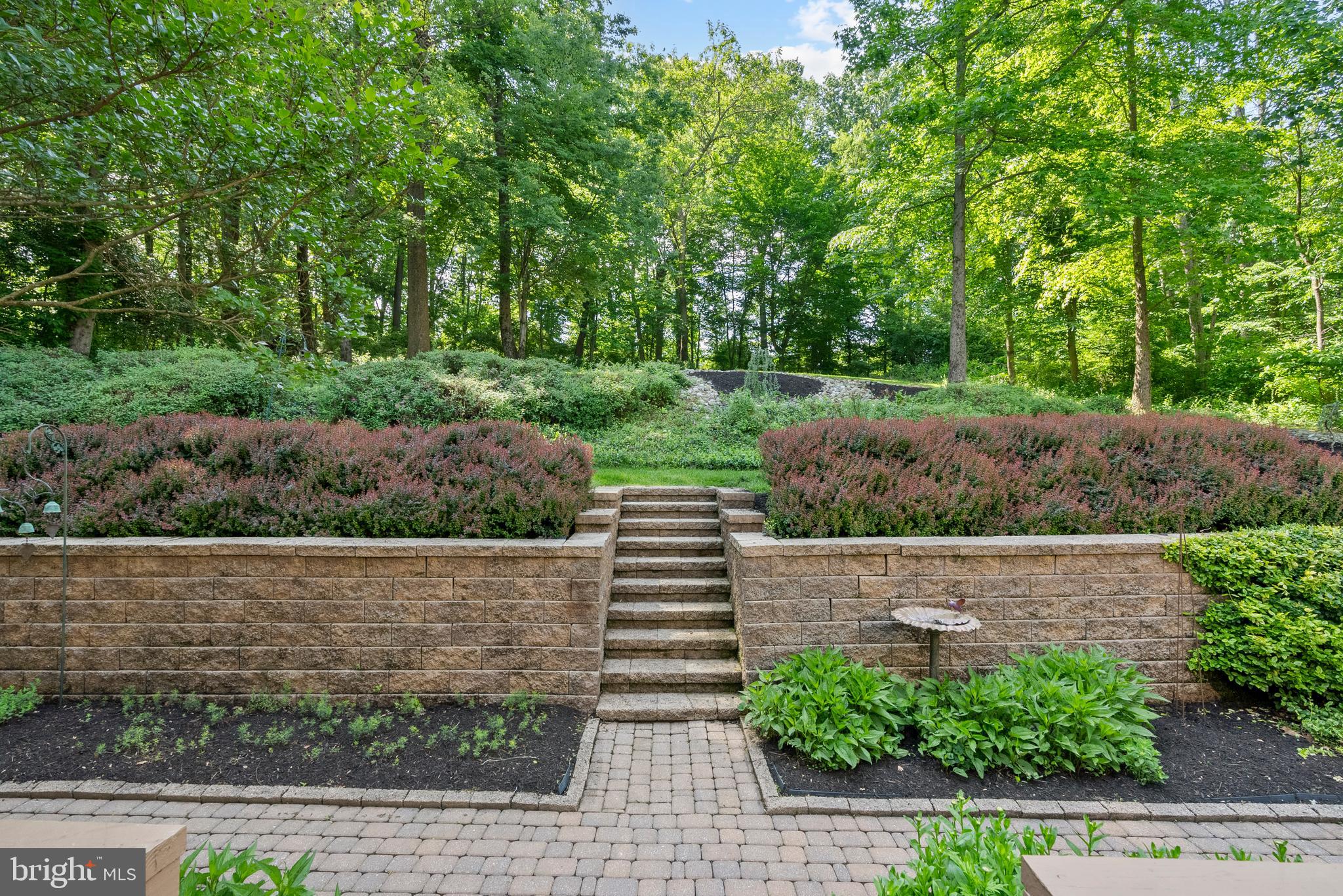 COURTS AT LONGWOOD - Residential