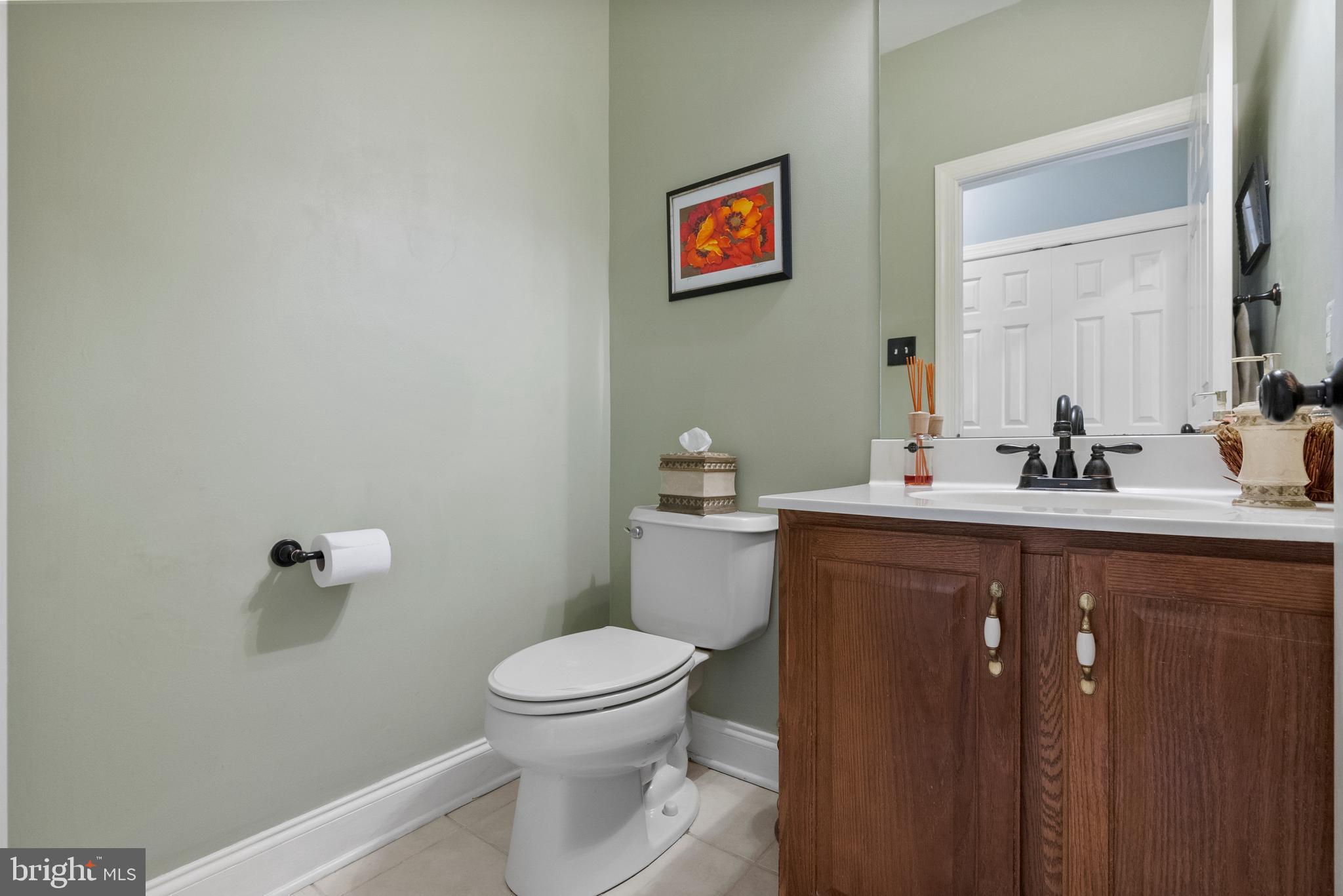 COURTS AT LONGWOOD - Residential