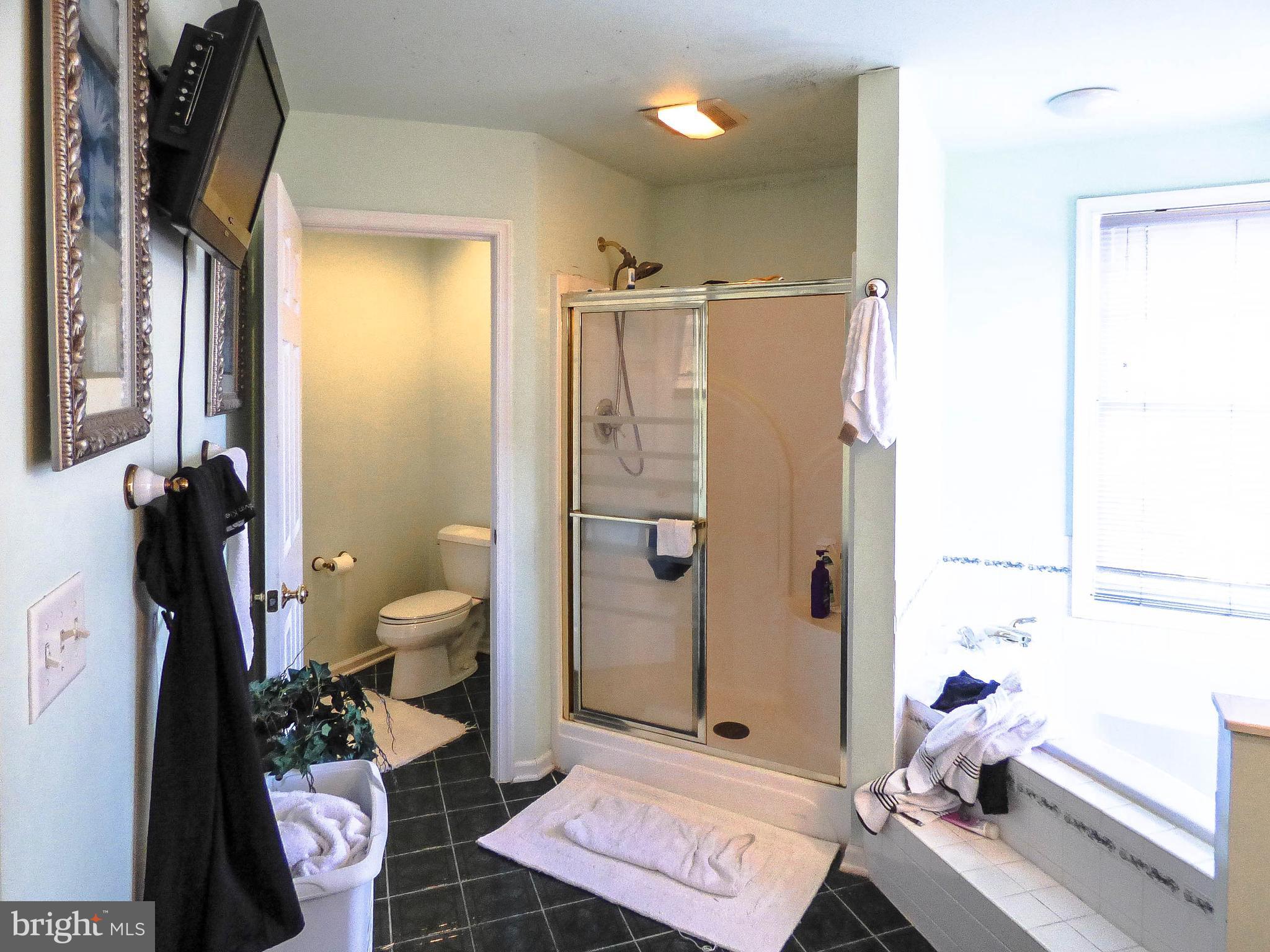 NORTH POINTE - Residential