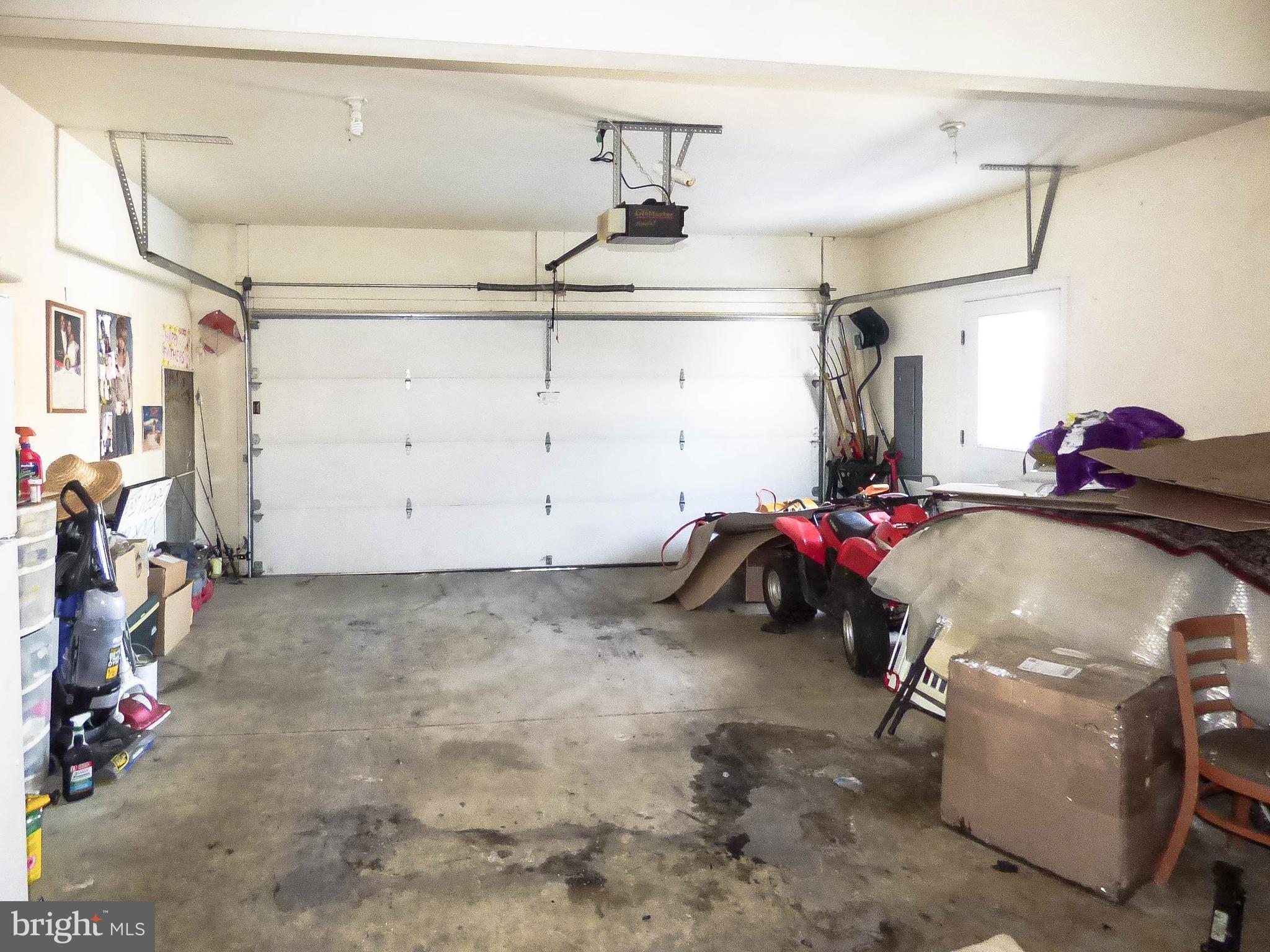 NORTH POINTE - Residential