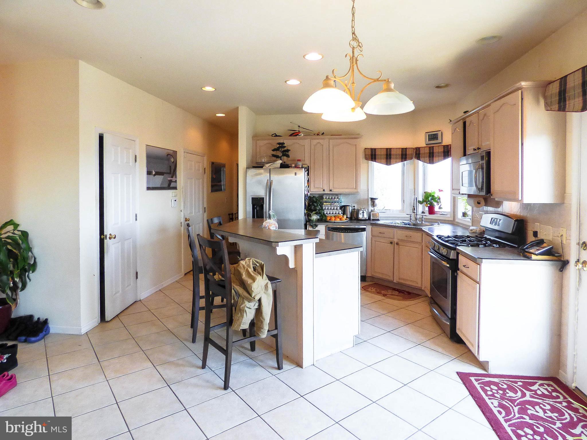 NORTH POINTE - Residential