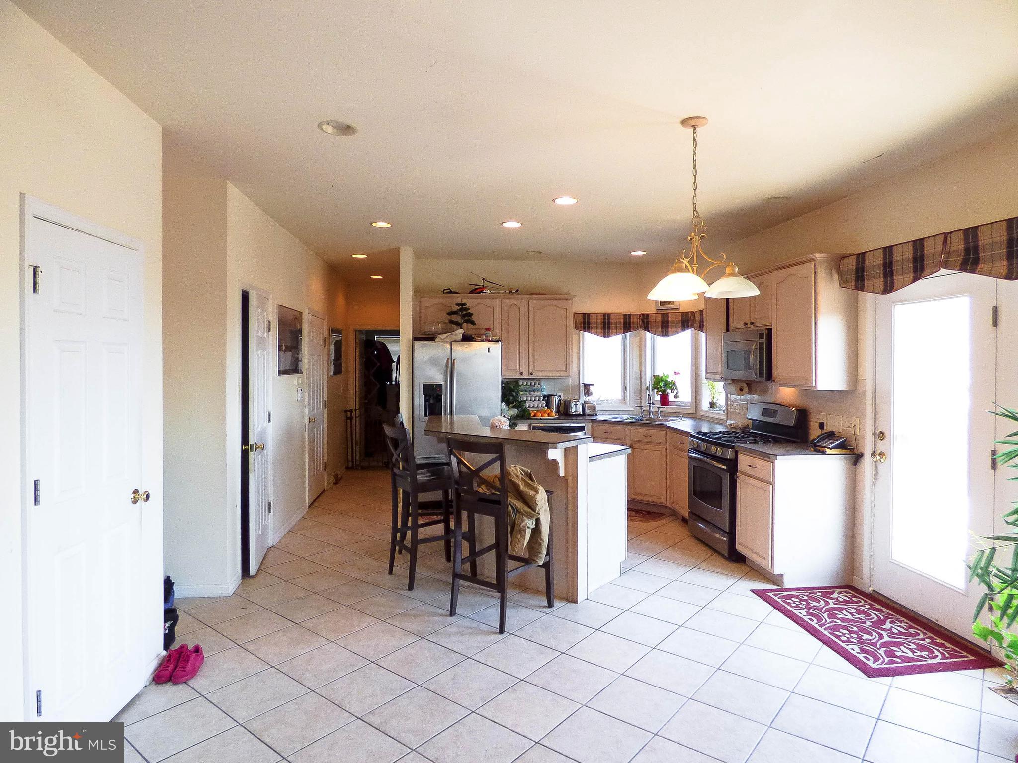 NORTH POINTE - Residential