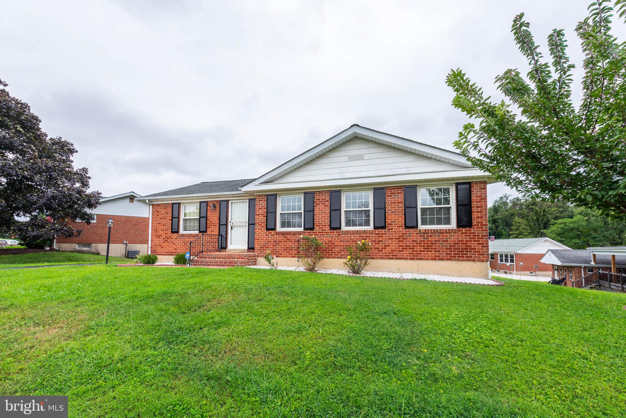 PERRING PARK - Residential