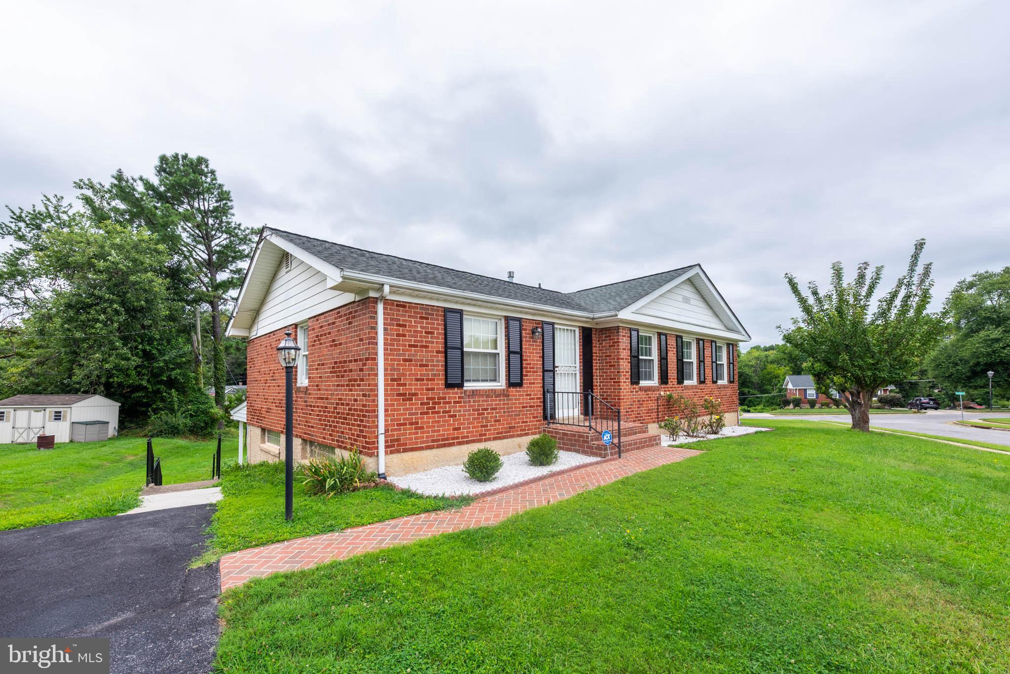 PERRING PARK - Residential