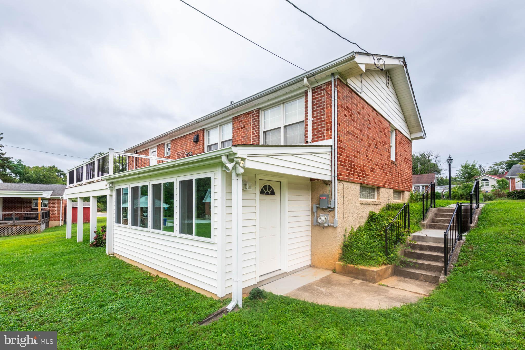 PERRING PARK - Residential