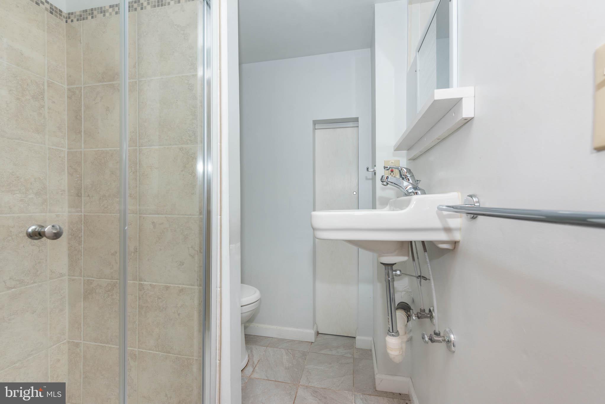 PERRING PARK - Residential