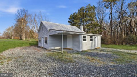 Photo of 3104 Tucker Hill Road, KINSALE, VA 22488 (MLS # VAWE2010616)