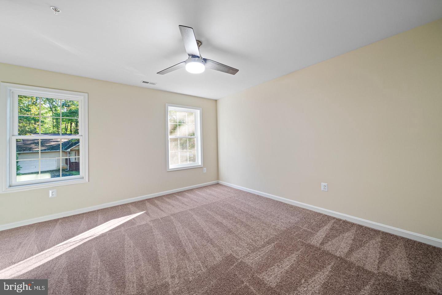 DRUM POINT - Residential