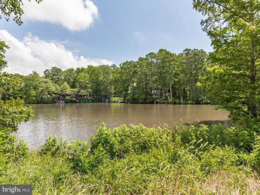 DRUM POINT - Residential