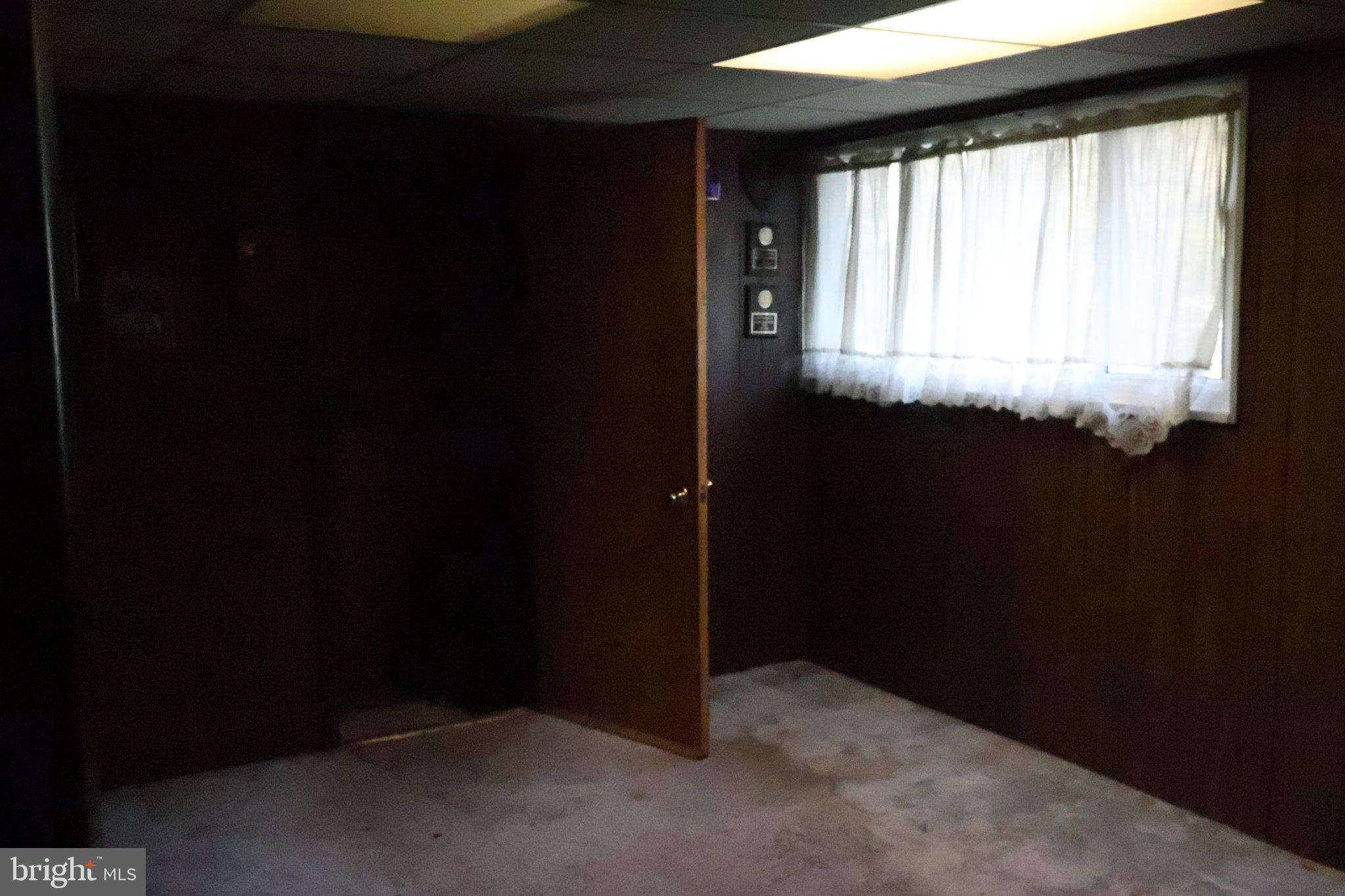 WHITE MARSH MDWS - Residential