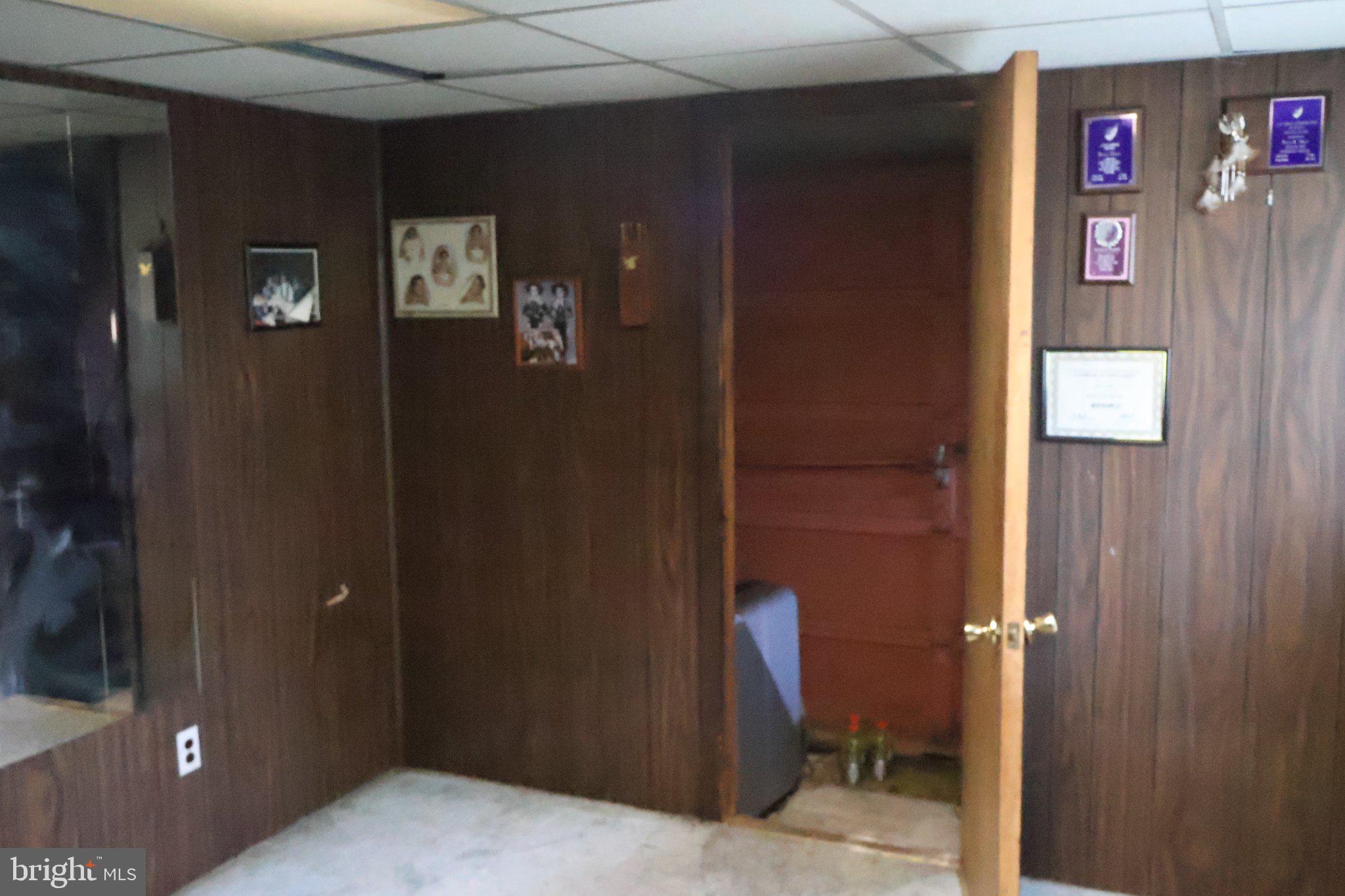 WHITE MARSH MDWS - Residential