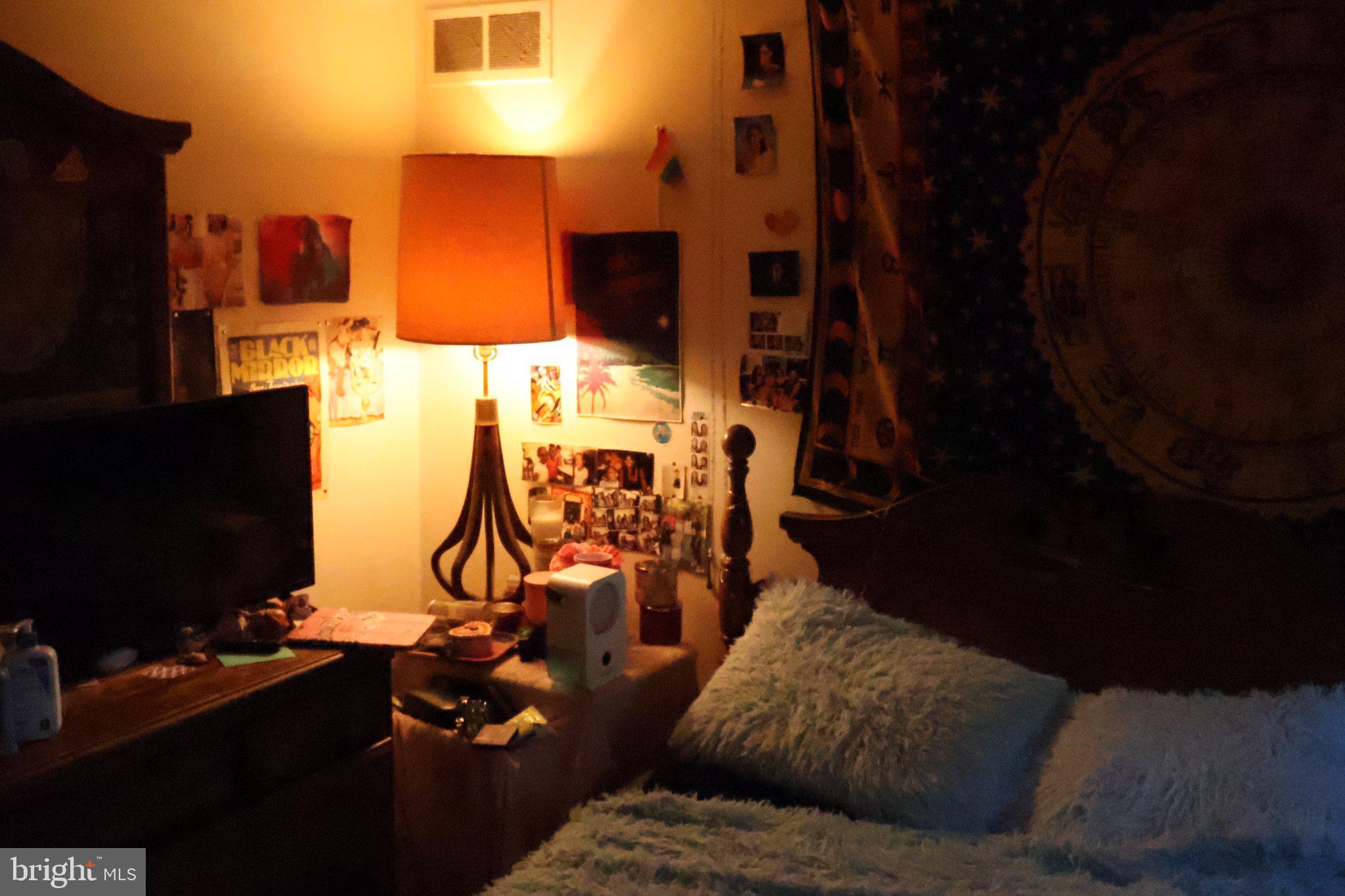 WHITE MARSH MDWS - Residential