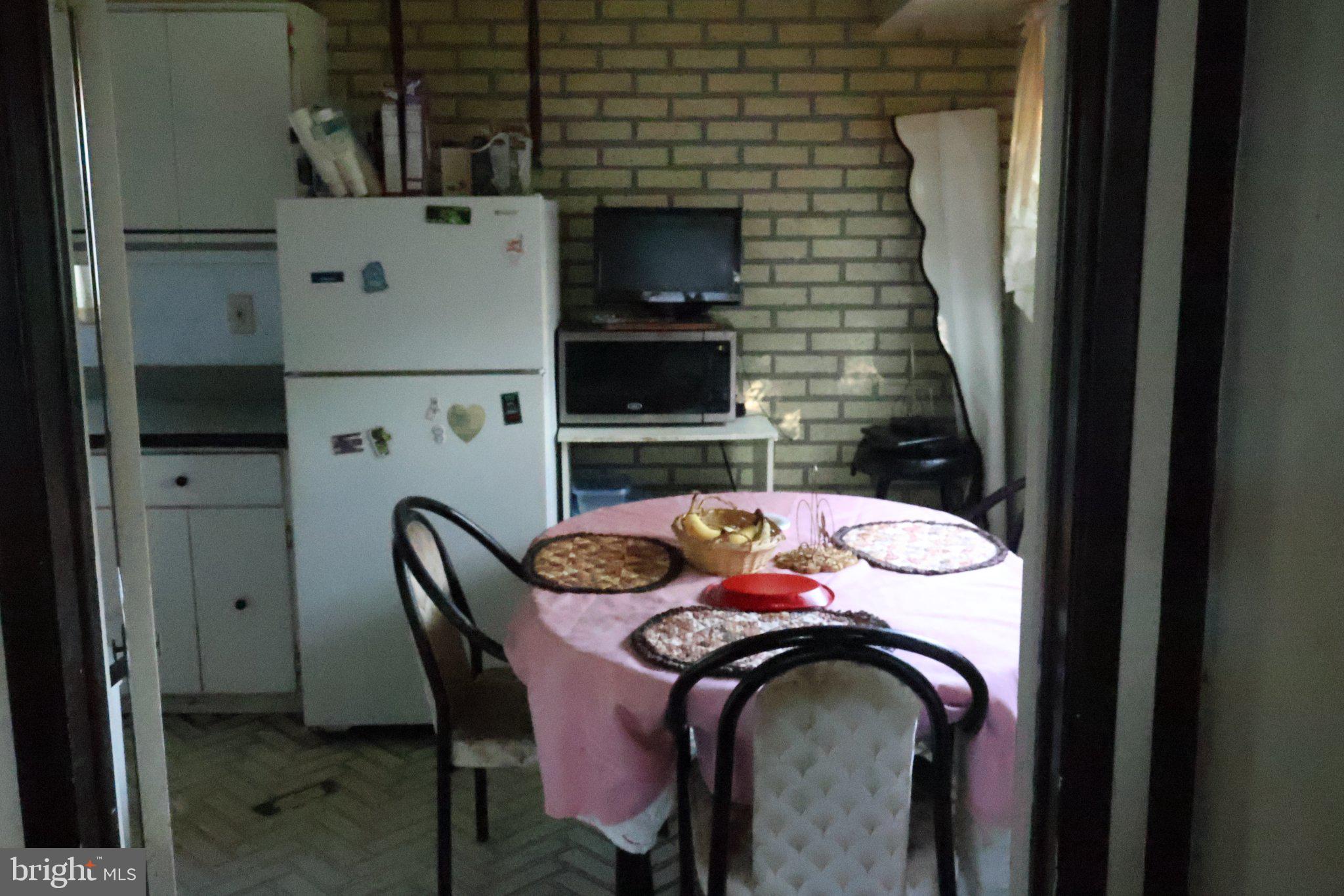 WHITE MARSH MDWS - Residential