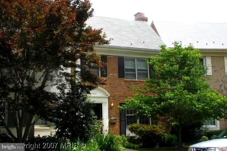 HALLCREST HEIGHTS - Residential Lease