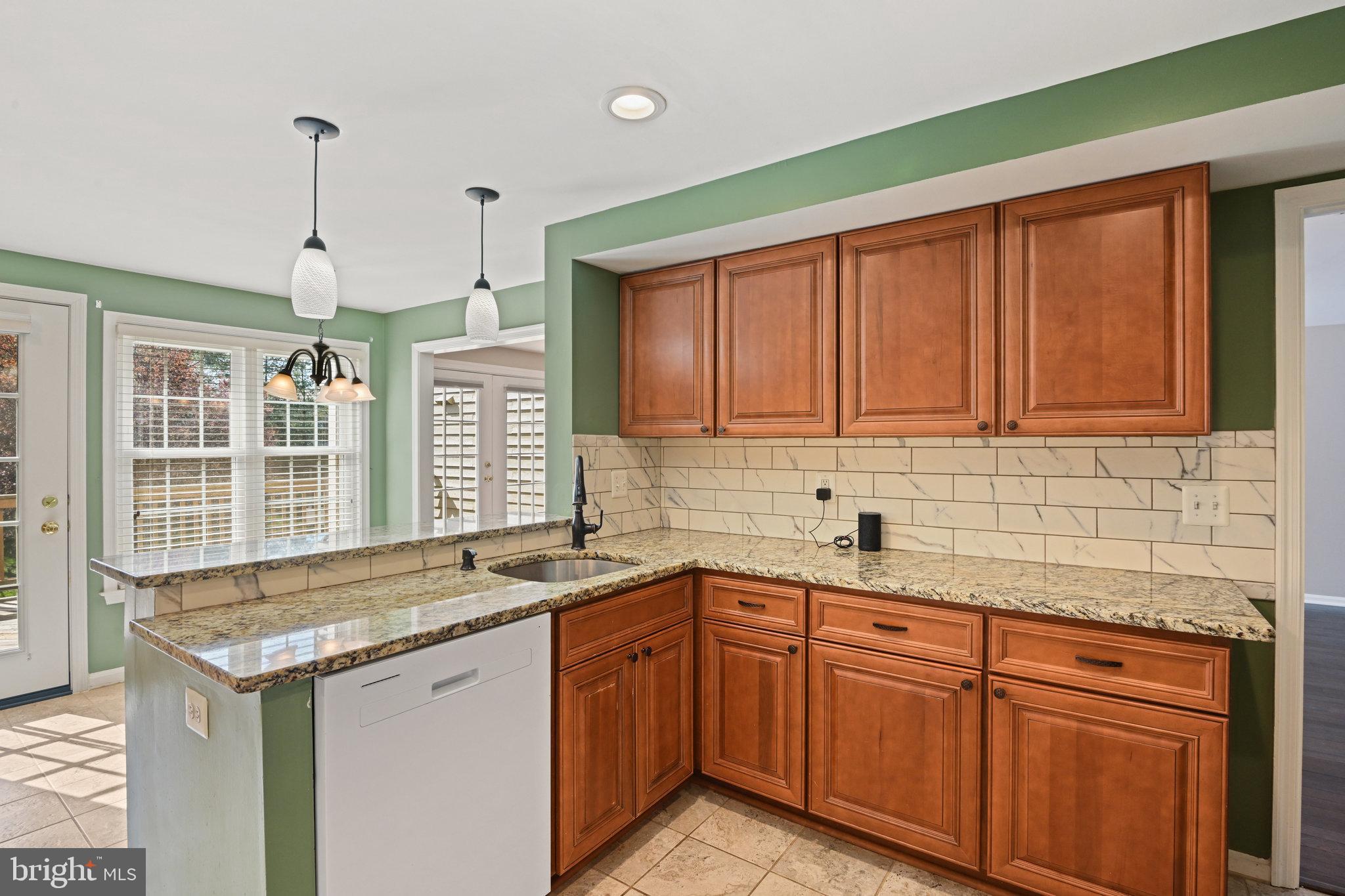 ASHBURN FARM - Residential