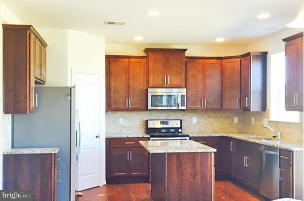 SPRINGDALE FARM - Residential