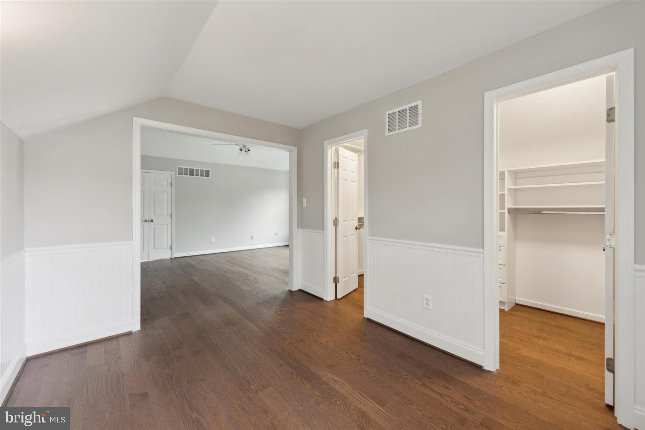 SUMMERHILL - Residential