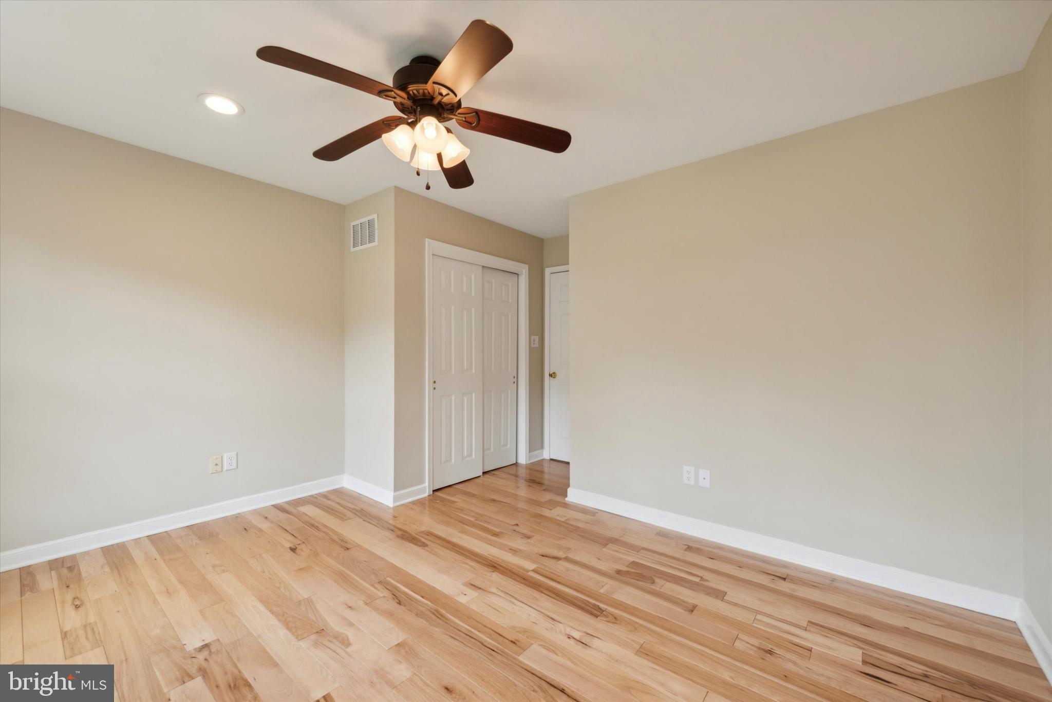 SUMMERHILL - Residential