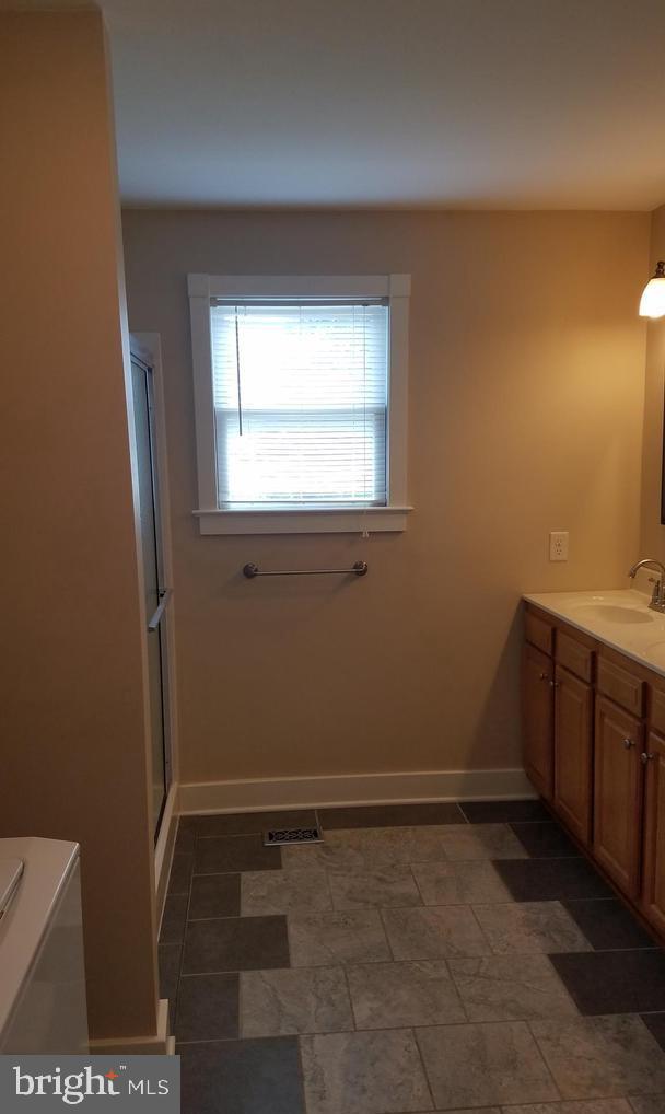 QUINCY TWP - Residential Lease