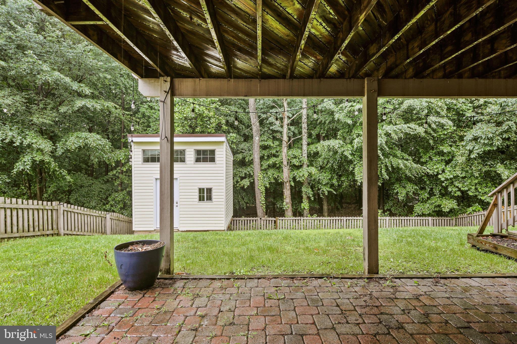 WOODS OF BAYVIEW - Residential