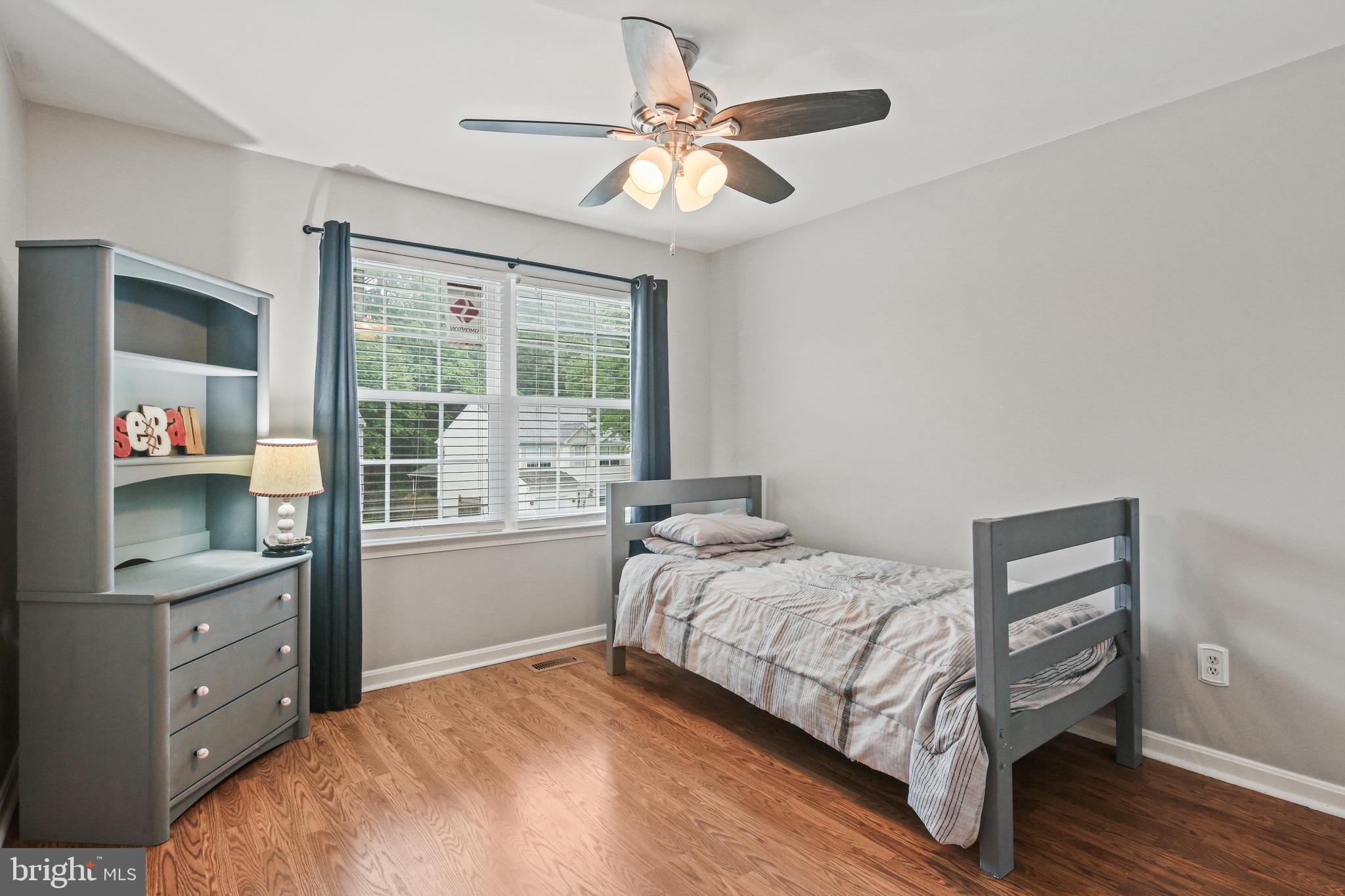 WOODS OF BAYVIEW - Residential