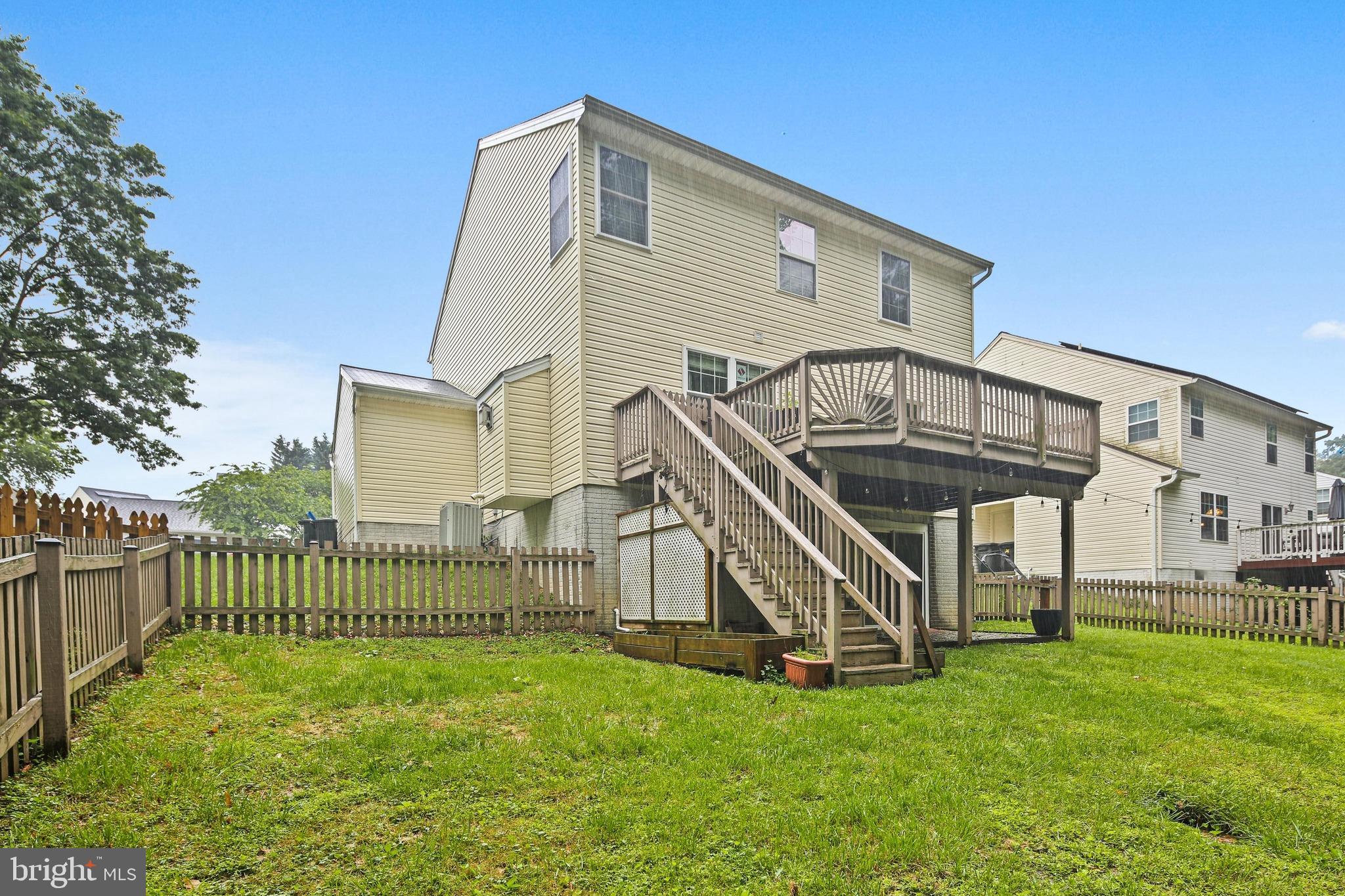 WOODS OF BAYVIEW - Residential