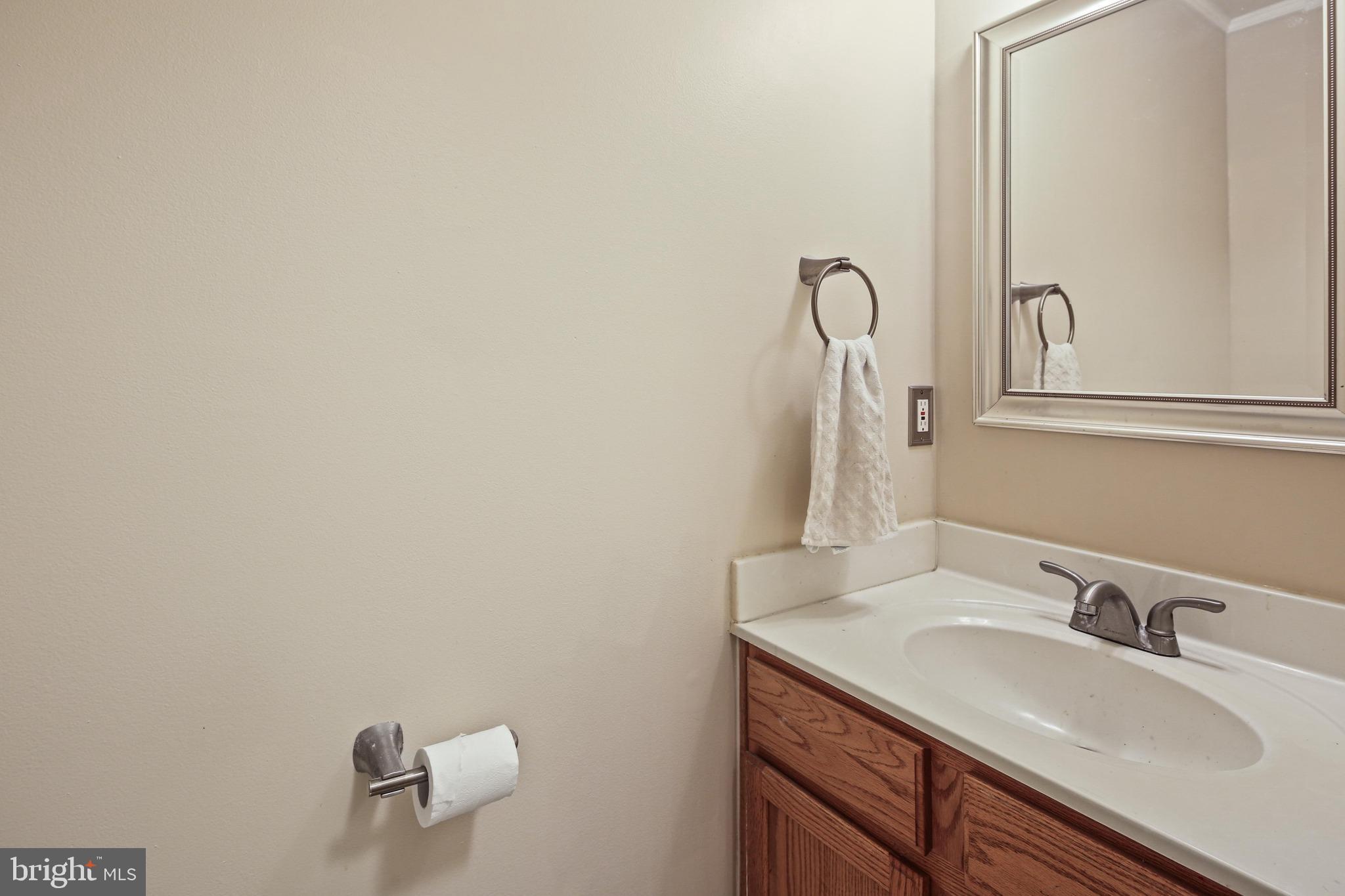 WOODS OF BAYVIEW - Residential