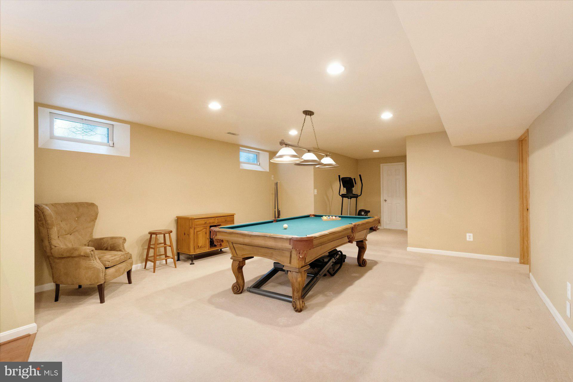 RIDGES AT ASHBURN - Residential