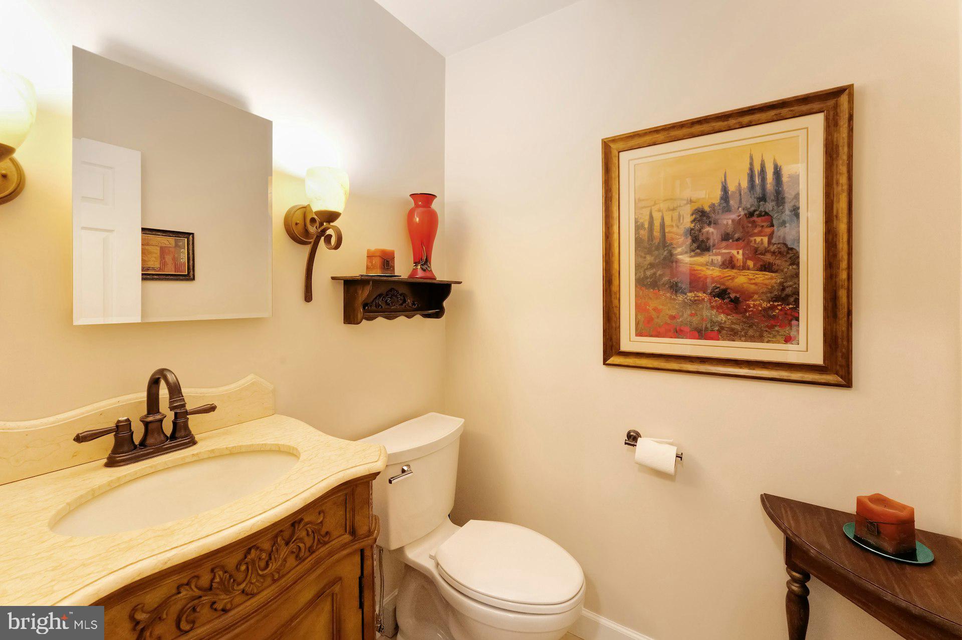 RIDGES AT ASHBURN - Residential