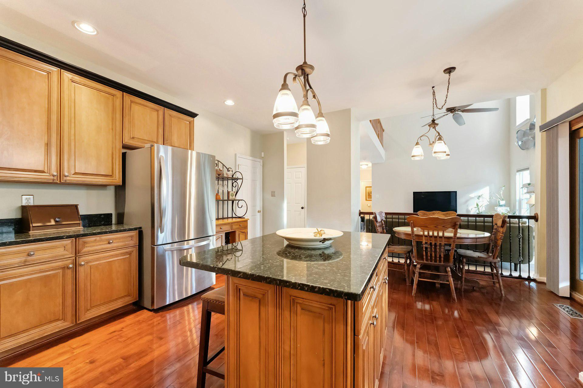 RIDGES AT ASHBURN - Residential