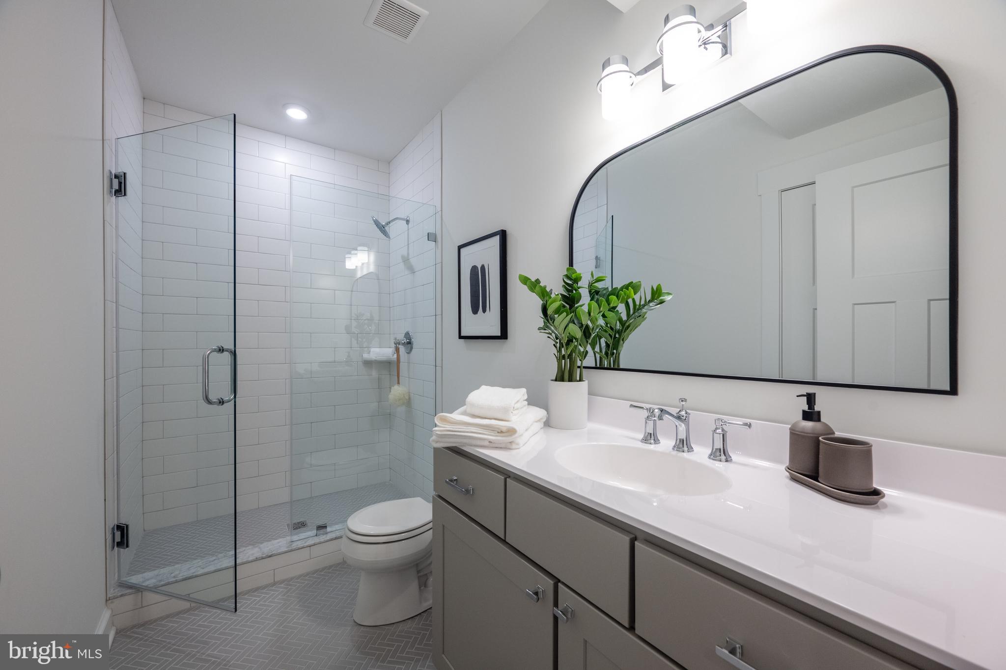 DEL RAY - Residential