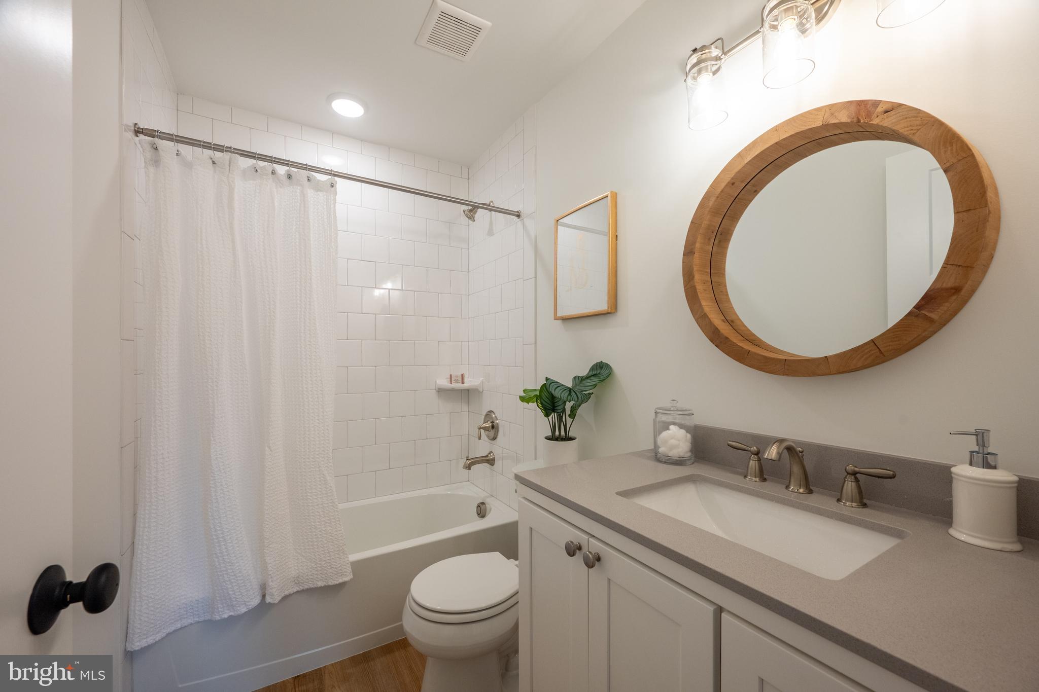 DEL RAY - Residential