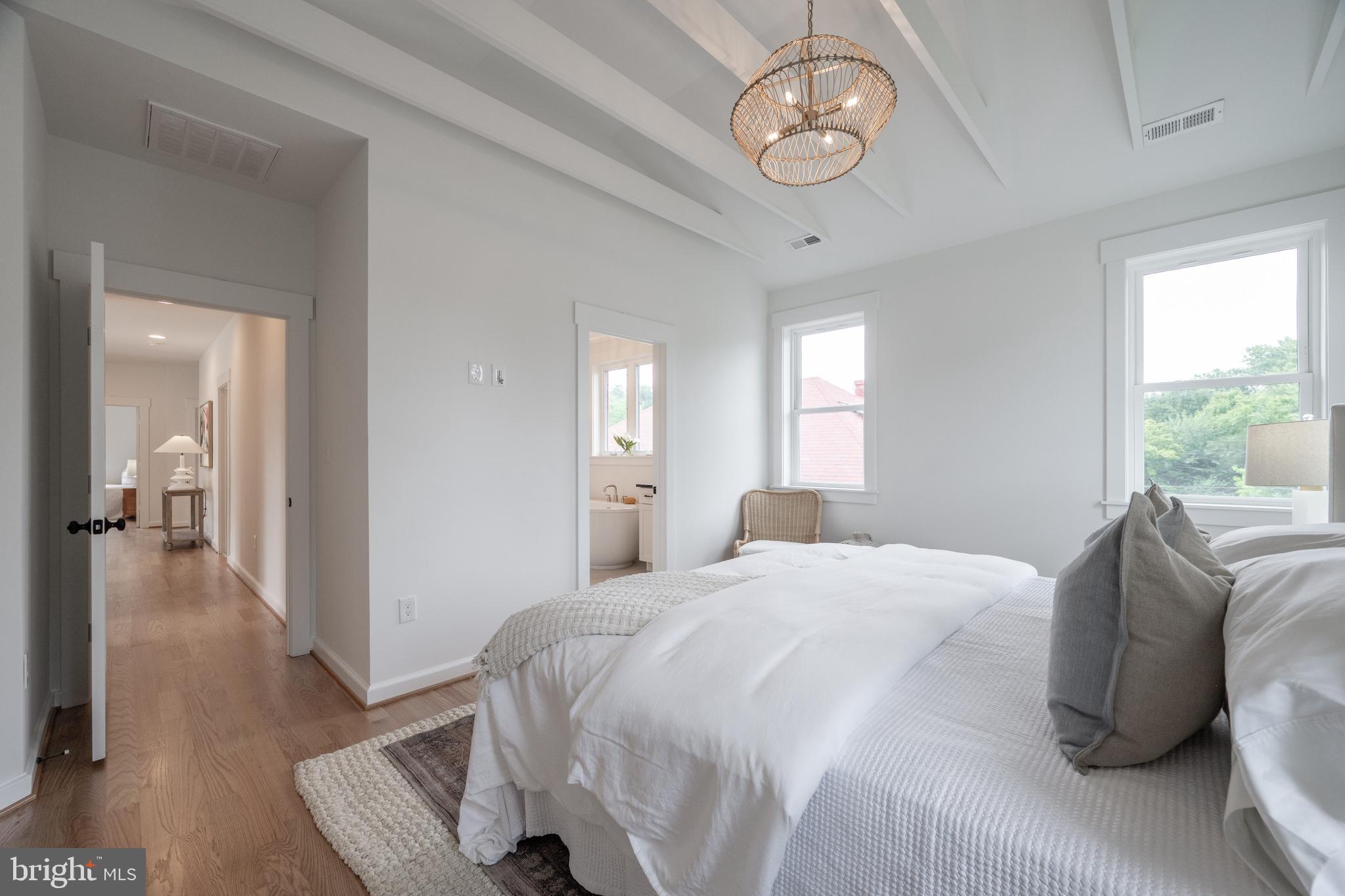 DEL RAY - Residential