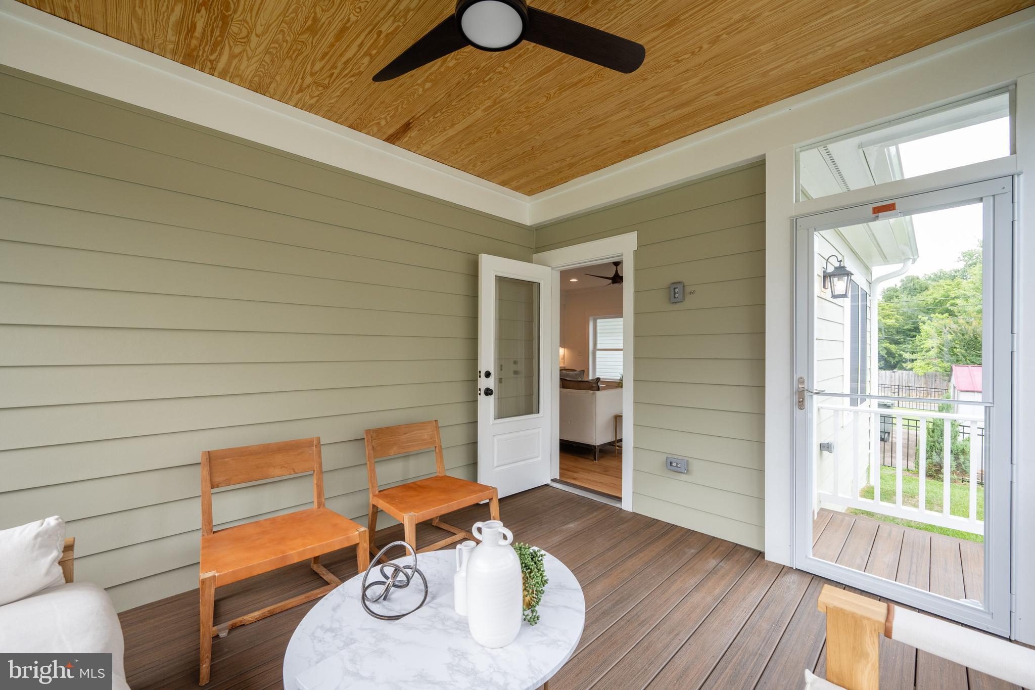 DEL RAY - Residential