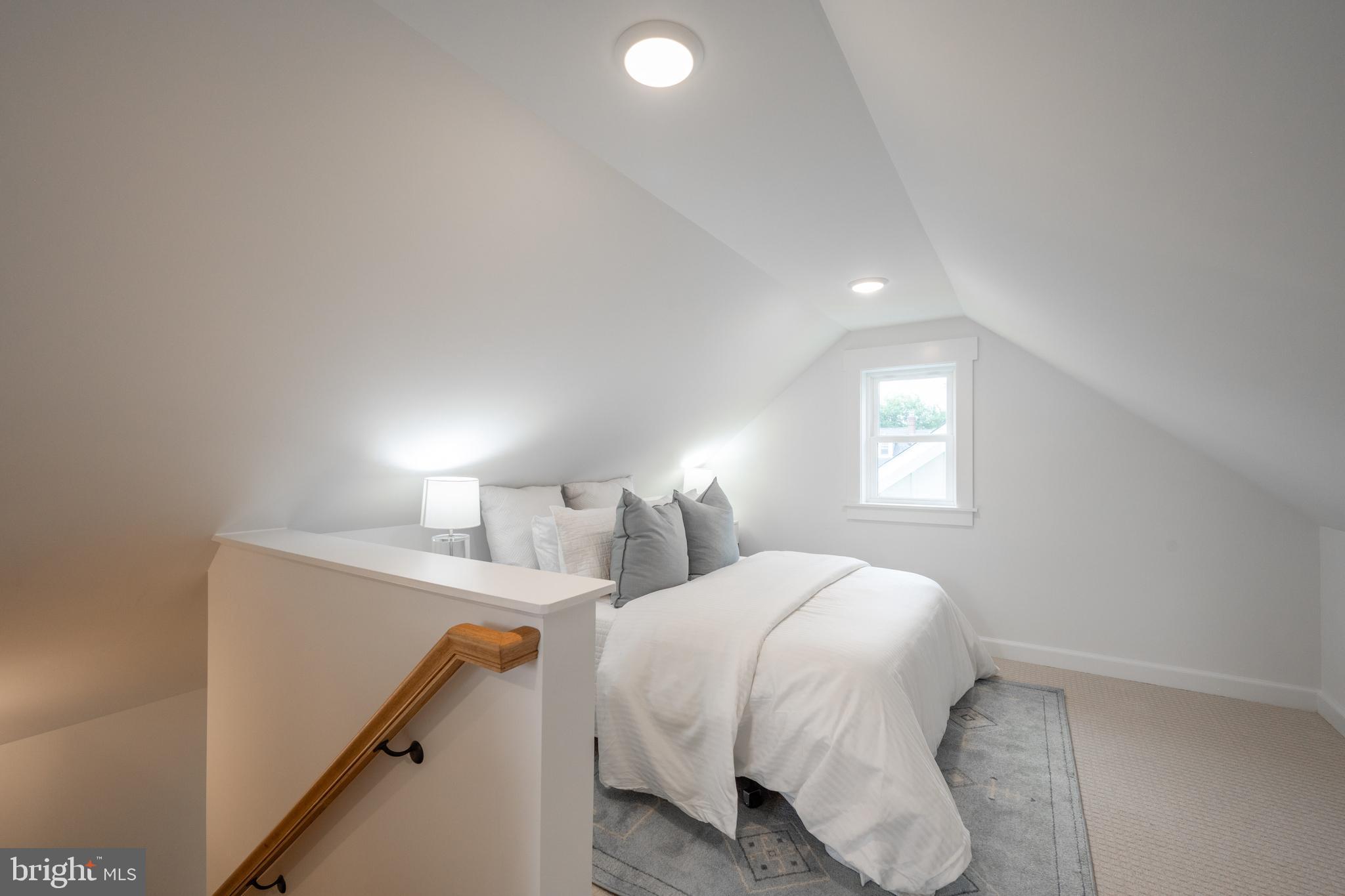 DEL RAY - Residential