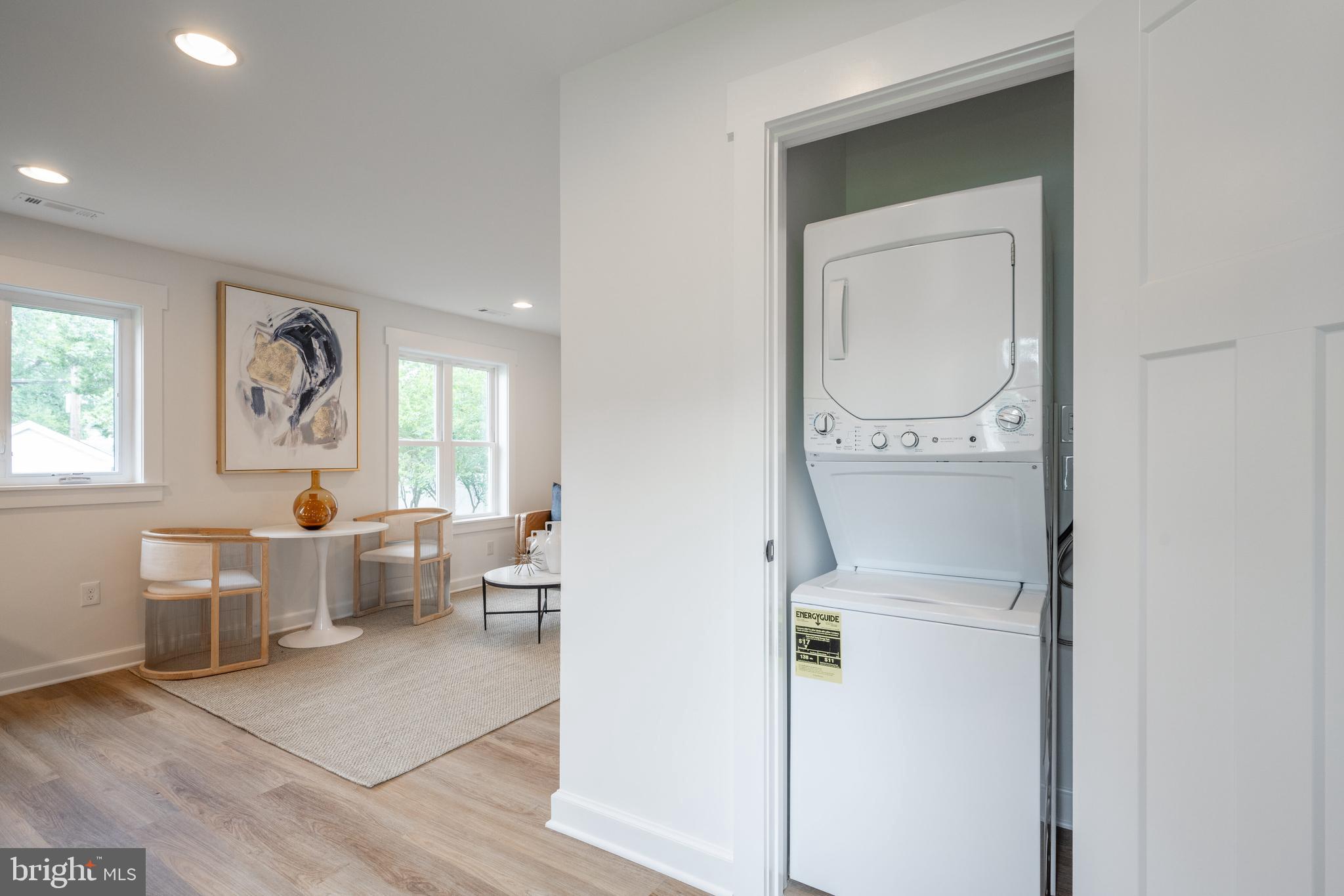 DEL RAY - Residential