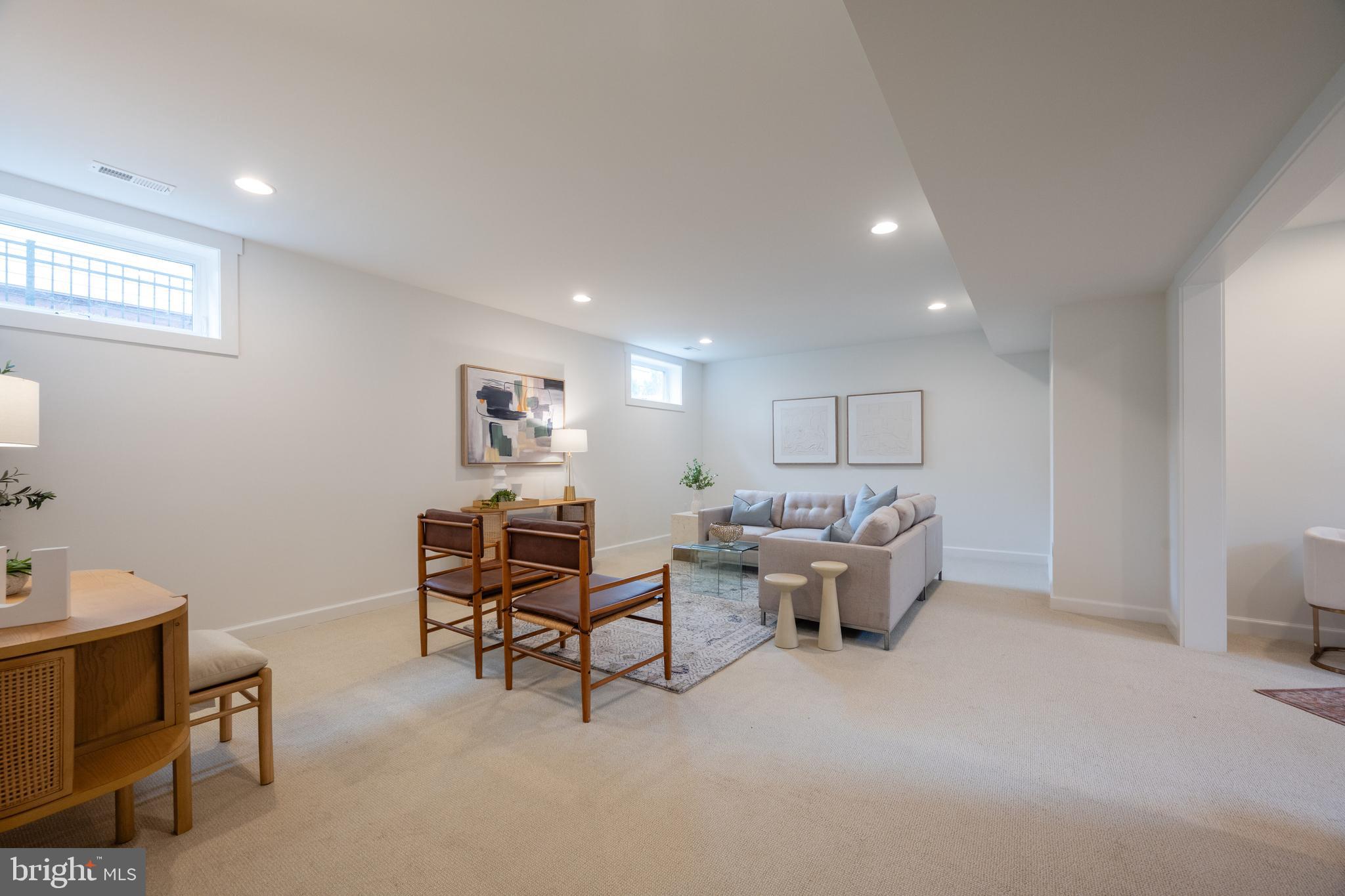 DEL RAY - Residential