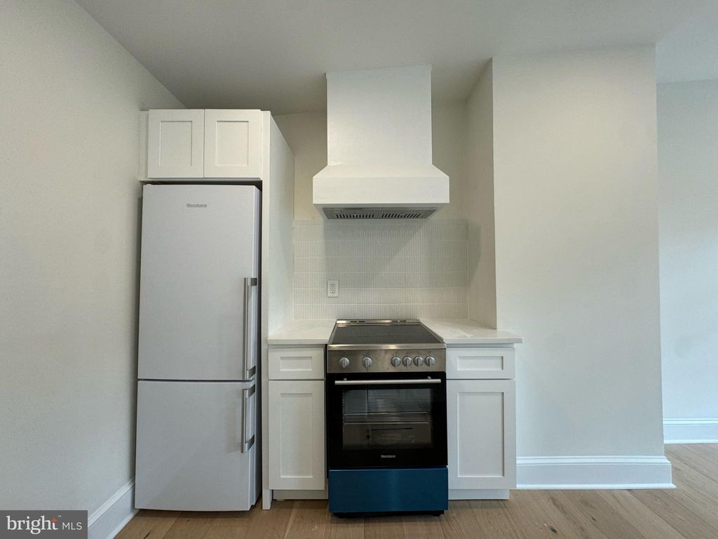 Photo of 1703 Green Street #6, PHILADELPHIA, PA 19130 (MLS # PAPH2547114)