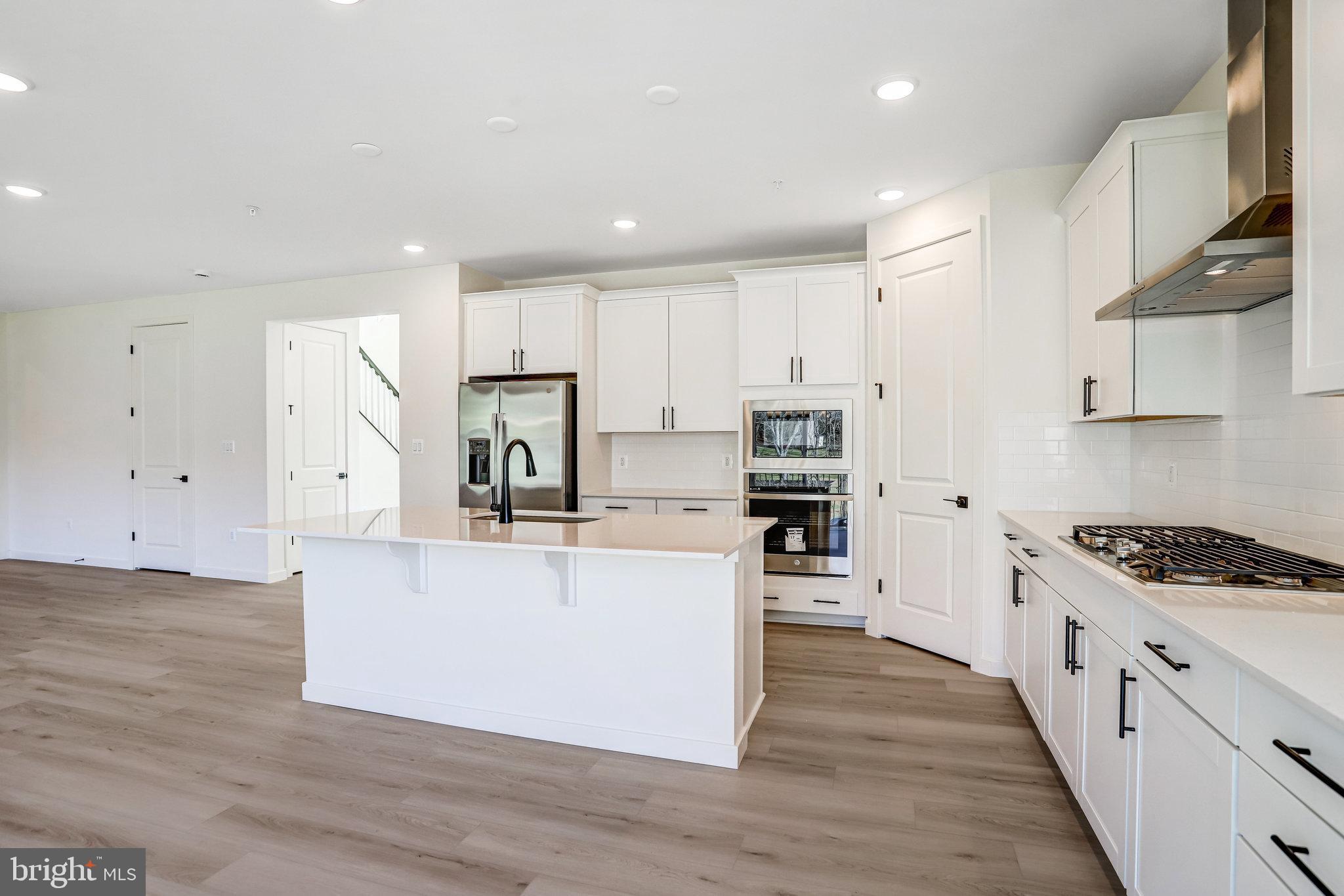 WORTHINGTON GROVE - Residential