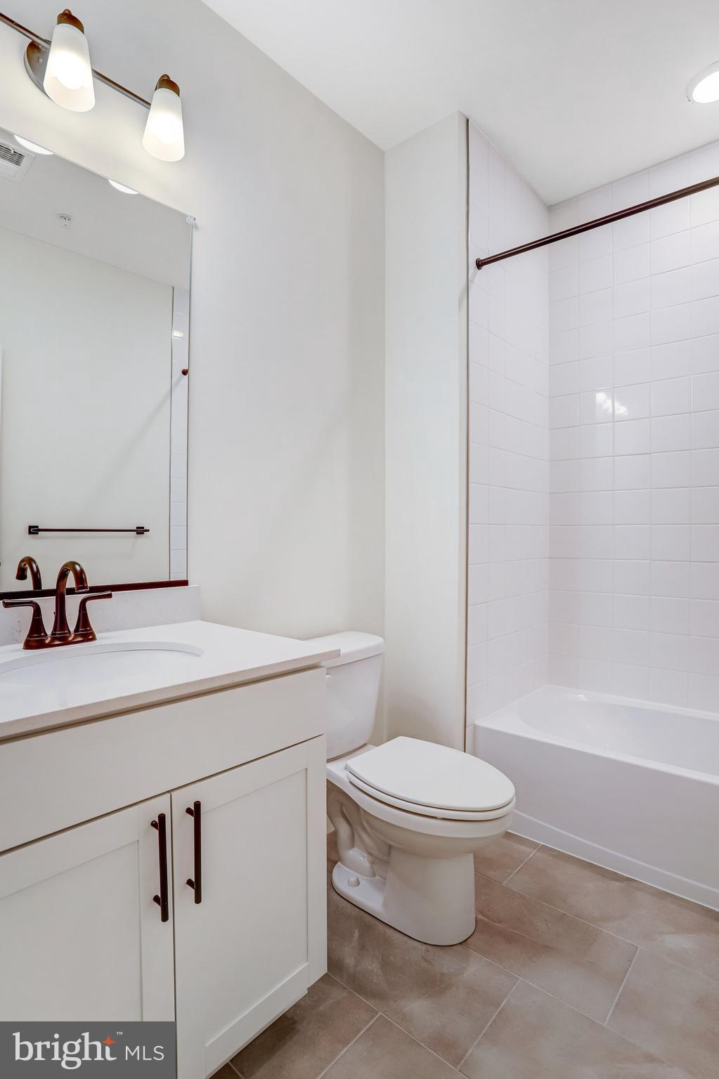 WORTHINGTON GROVE - Residential