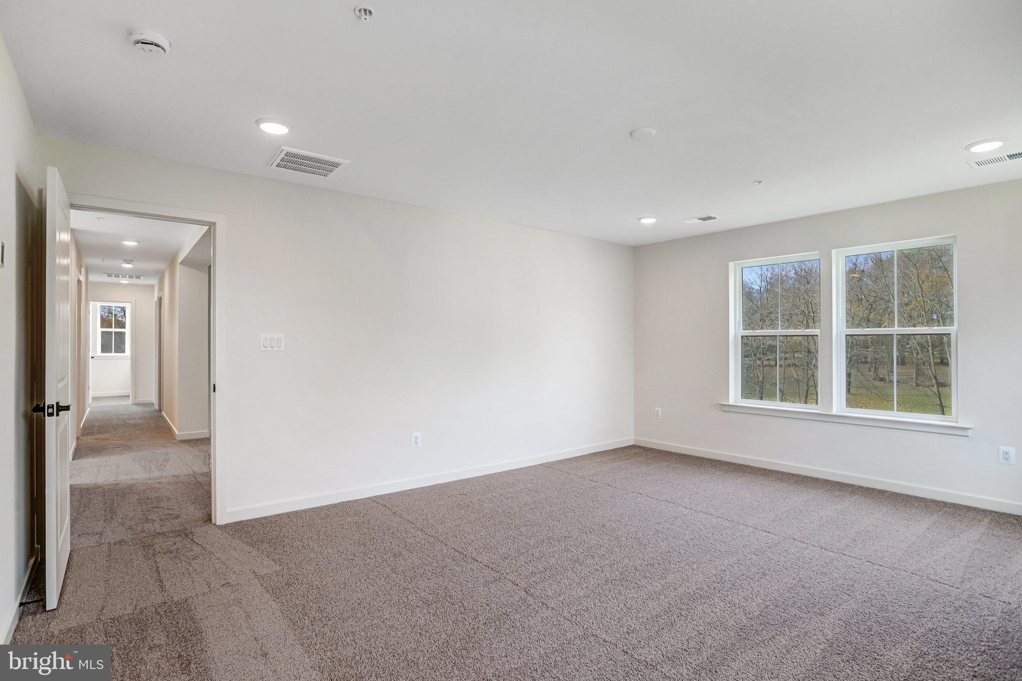 WORTHINGTON GROVE - Residential