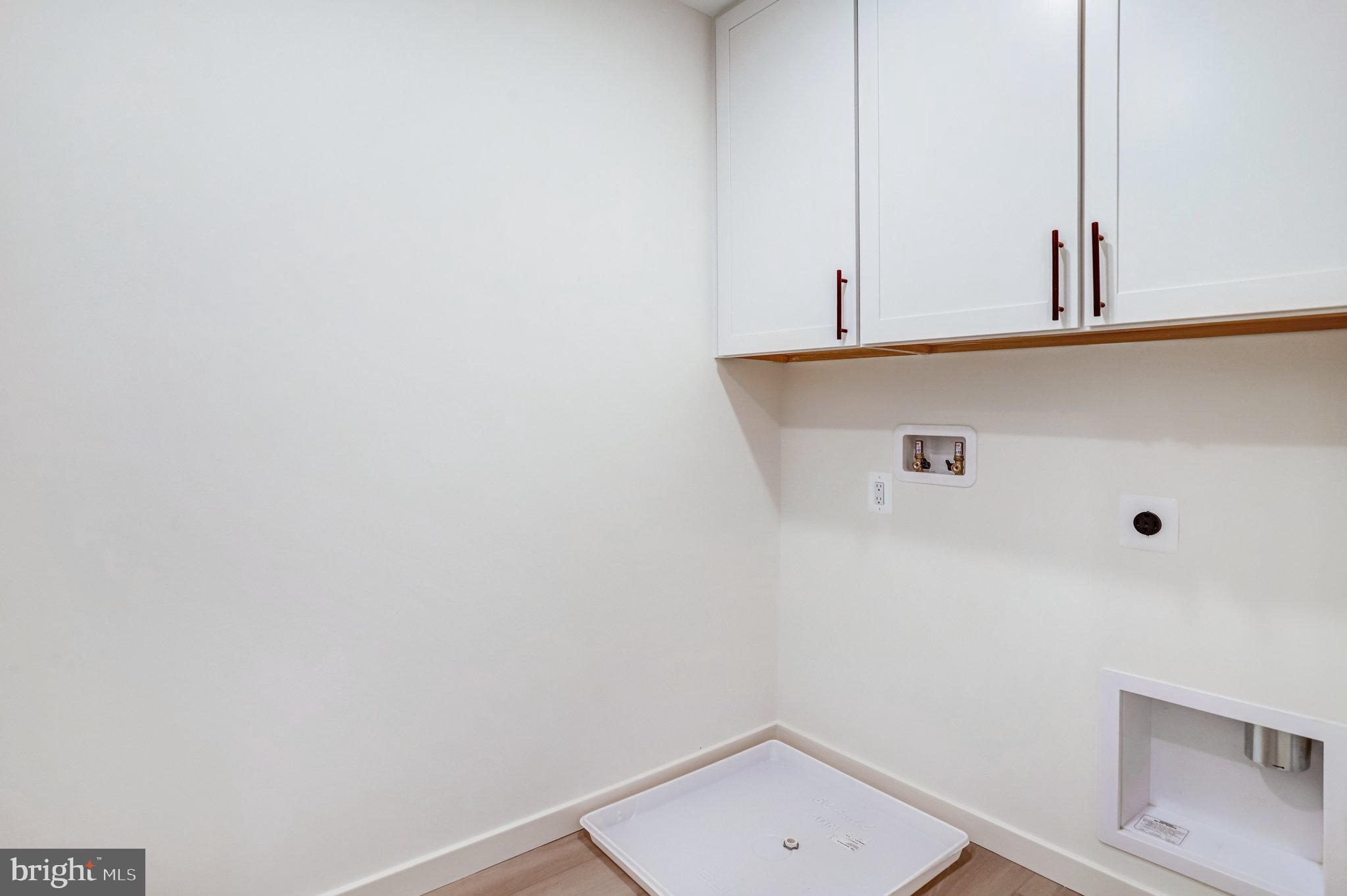 WORTHINGTON GROVE - Residential