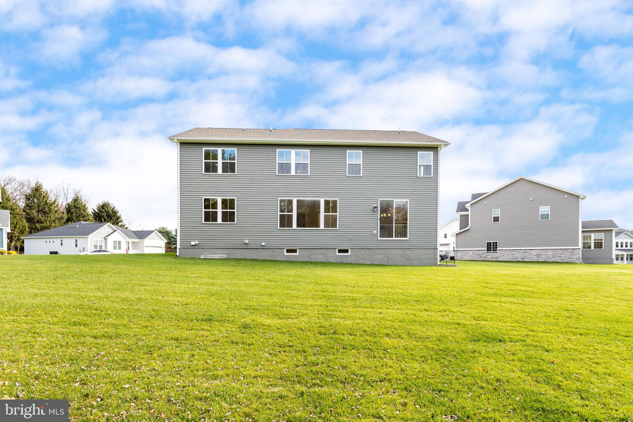 WORTHINGTON GROVE - Residential