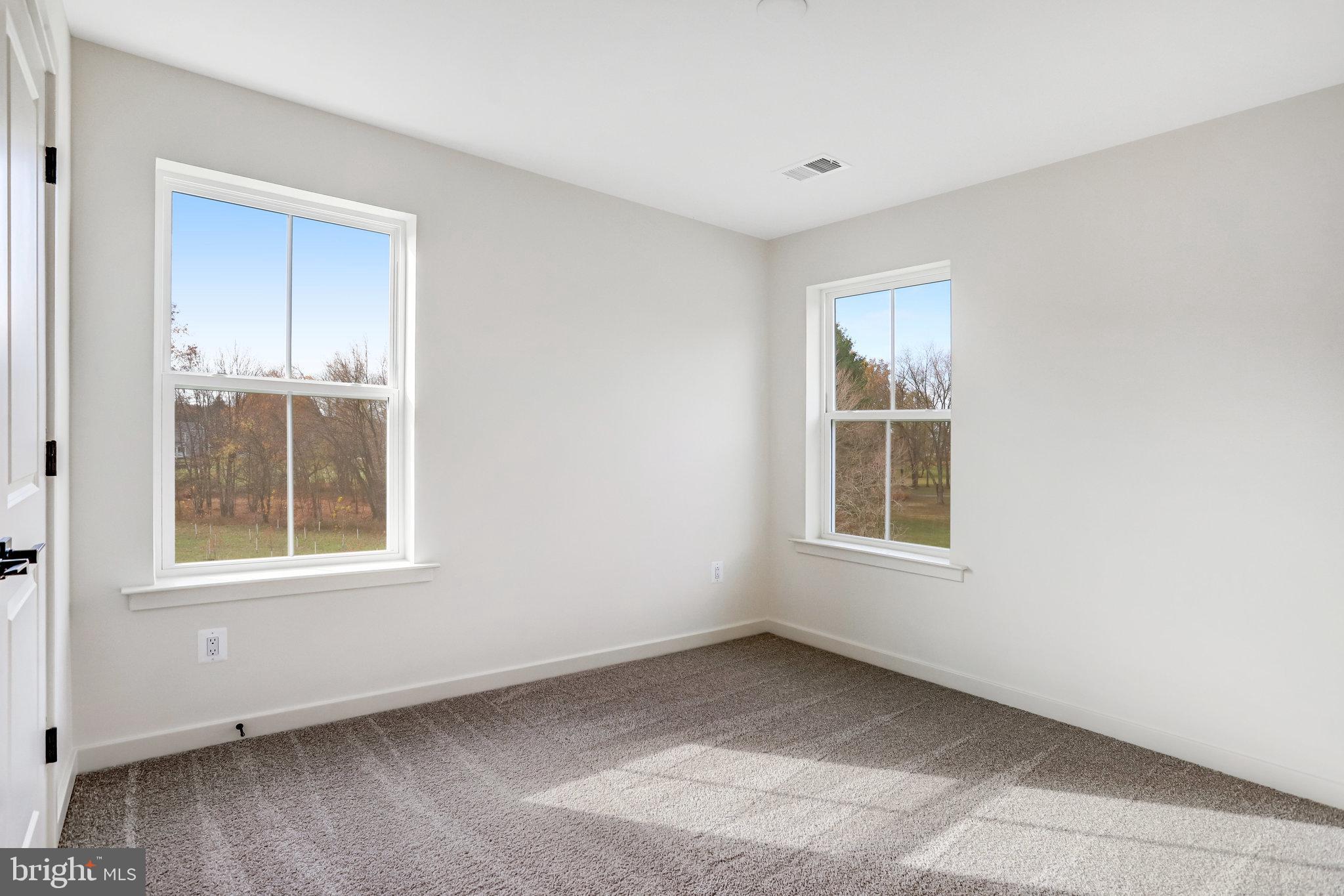 WORTHINGTON GROVE - Residential