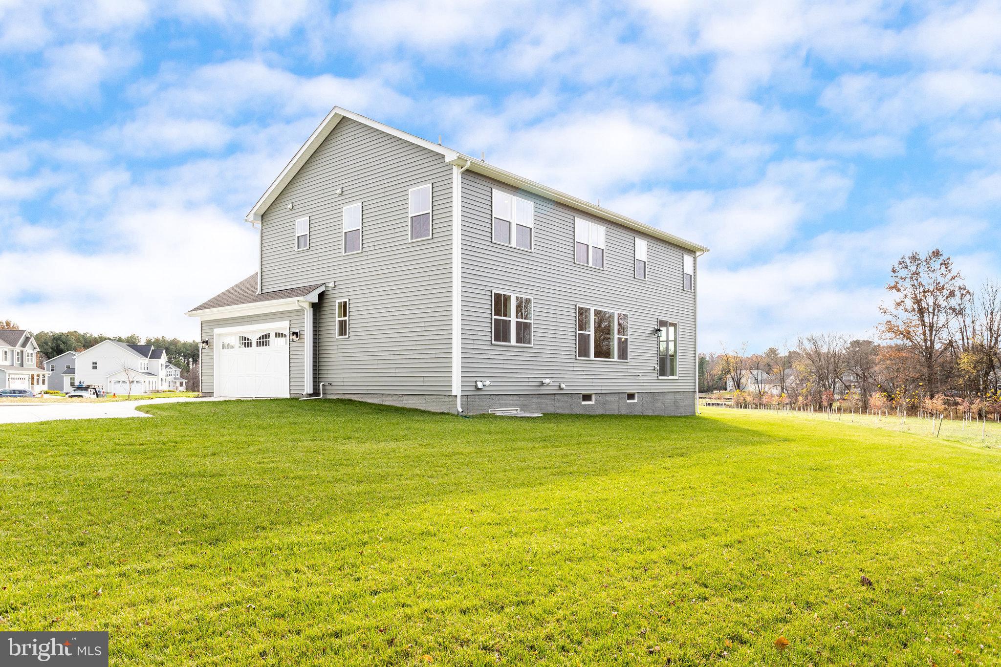 WORTHINGTON GROVE - Residential