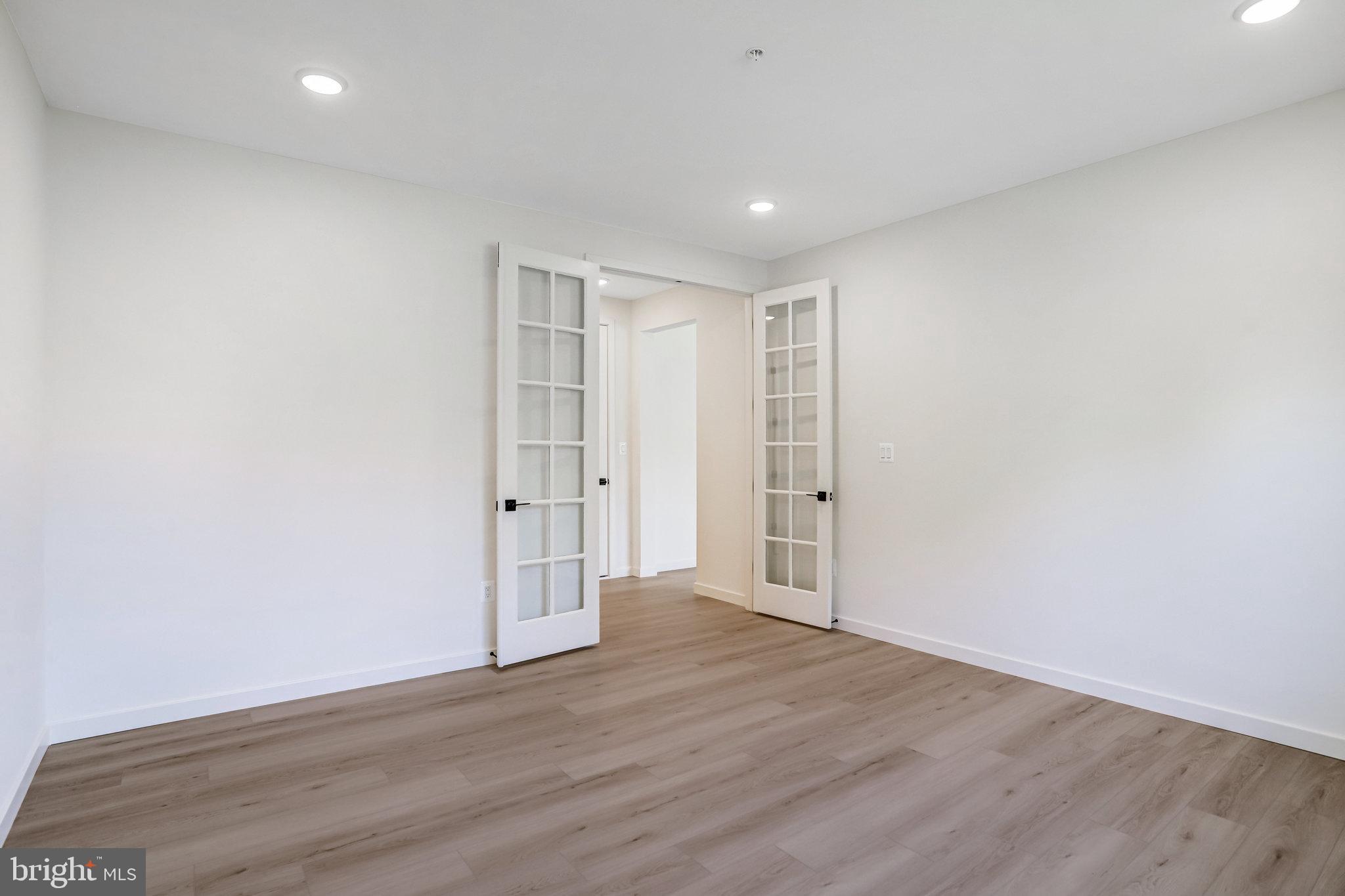 WORTHINGTON GROVE - Residential