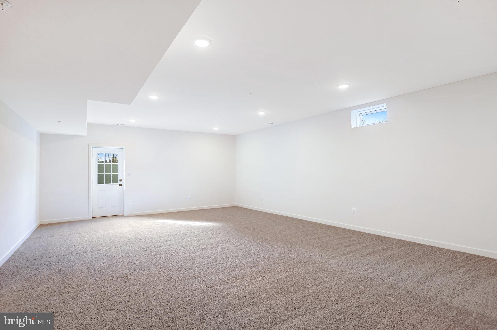 WORTHINGTON GROVE - Residential