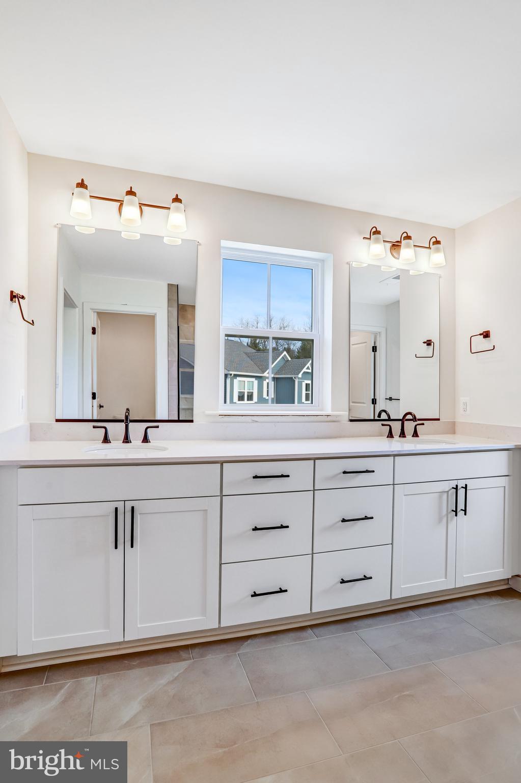 WORTHINGTON GROVE - Residential