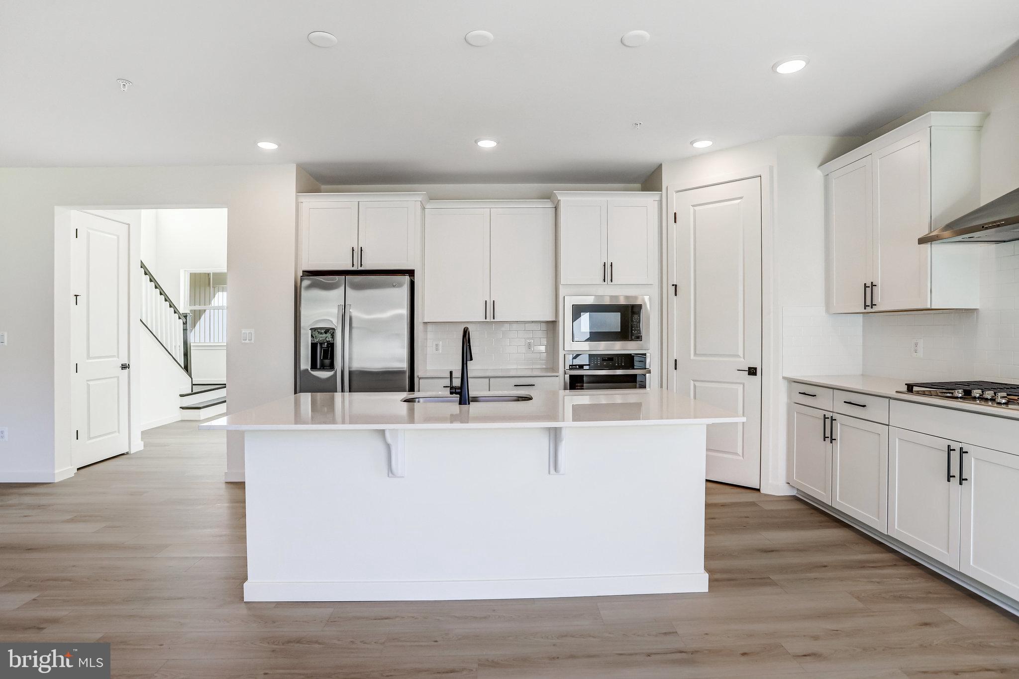 WORTHINGTON GROVE - Residential