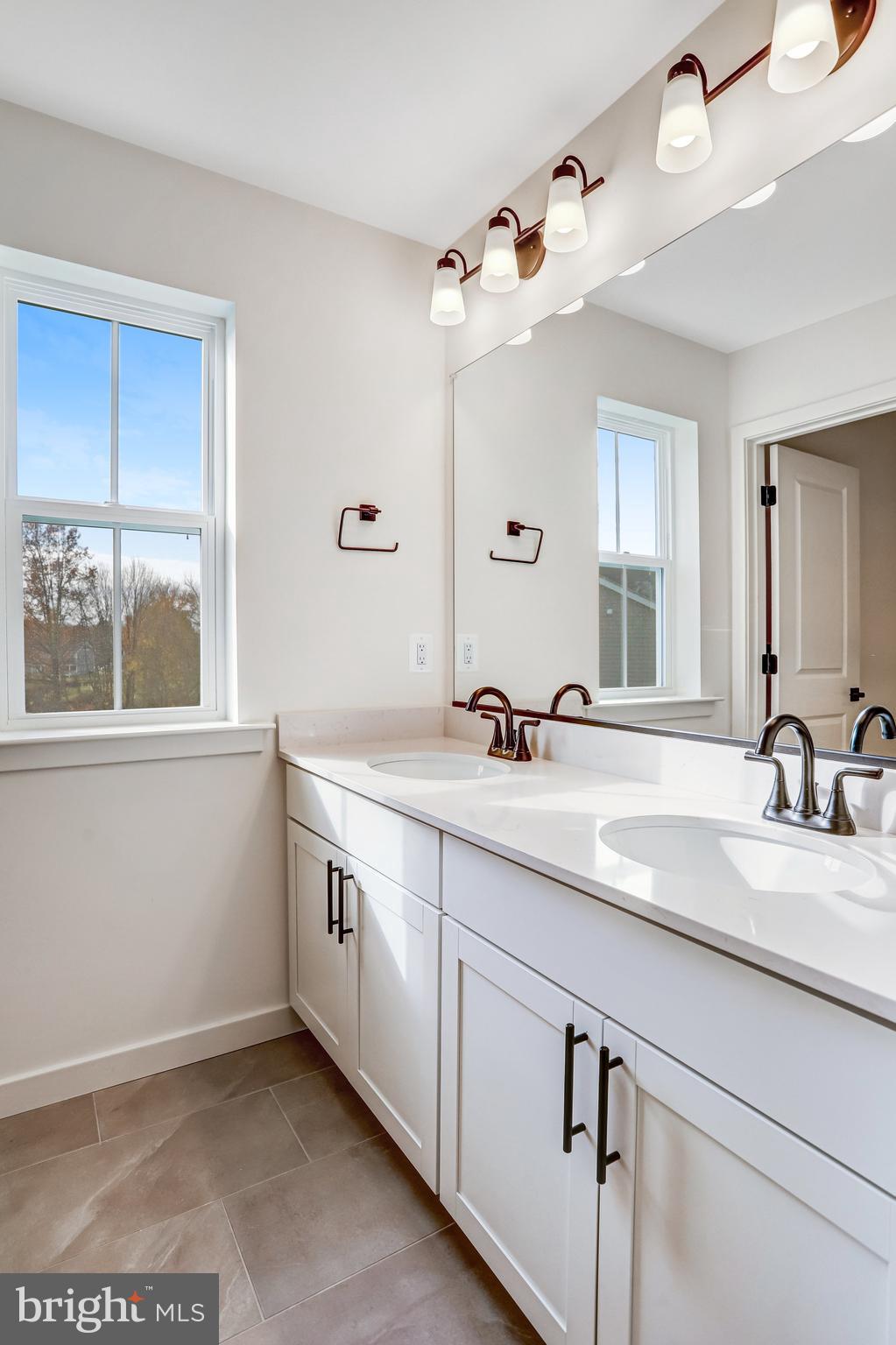 WORTHINGTON GROVE - Residential